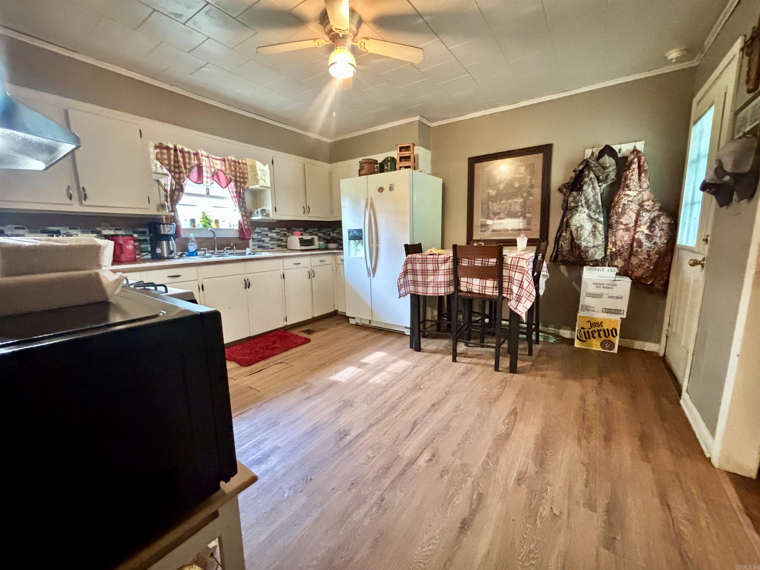 BALD KNOB OUTLOTS - Residential