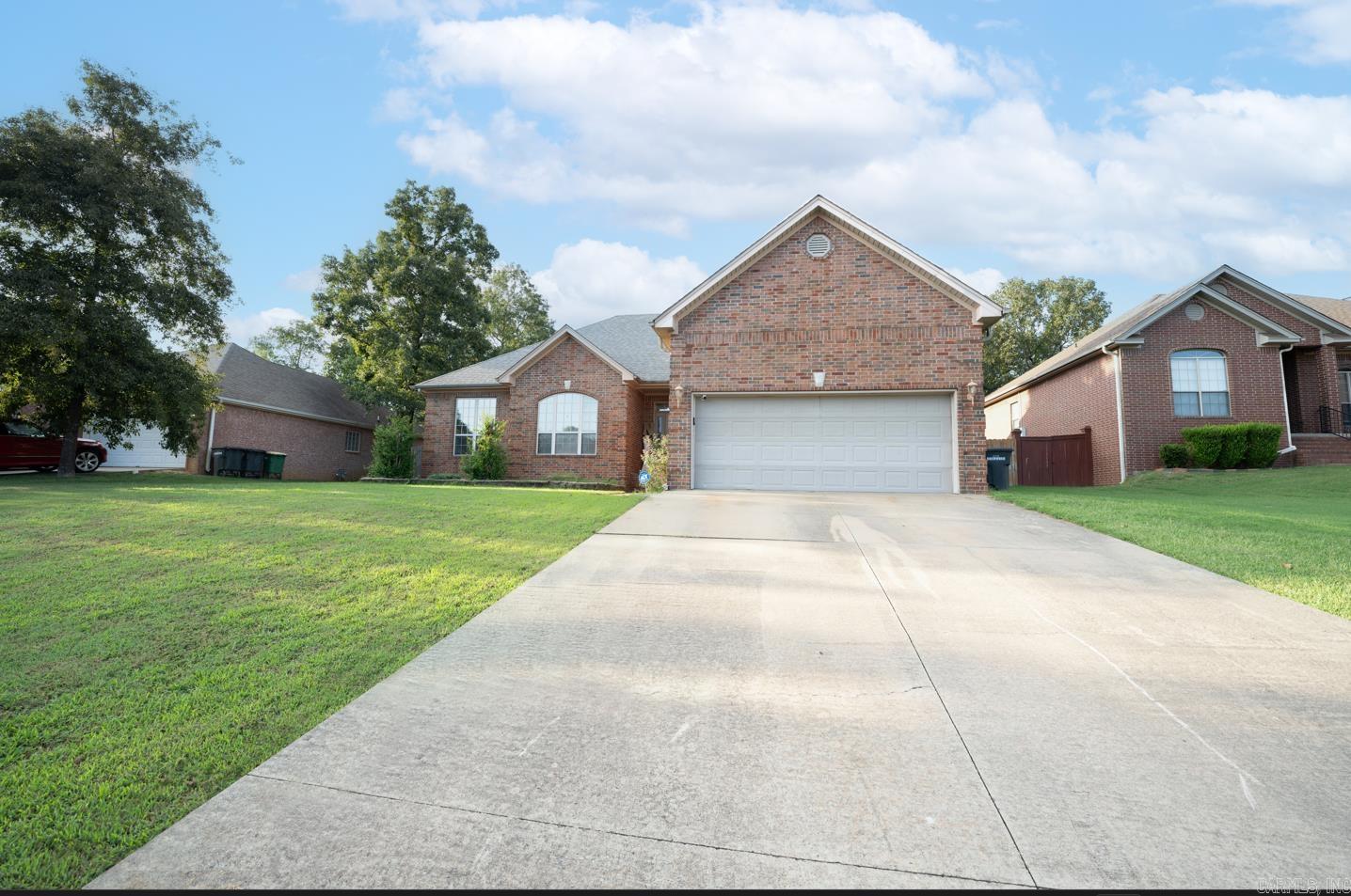 Welcome to your dream home in the charming Stonehill subdivision of Sherwood, AR! This exquisite 4-bedroom, 2.5-bathroom residence built in 2002 offers an exceptional blend of modern comfort and timeless elegance. Step inside and be captivated by the spacious and inviting interior. The heart of the home is the well-appointed eat-in kitchen, perfect for both casual meals and entertaining. Don't miss the opportunity to make this exceptional property your own. Schedule a showing today and experience firsthand the comfort, elegance, and charm that this home has to offer. Your new chapter begins here!