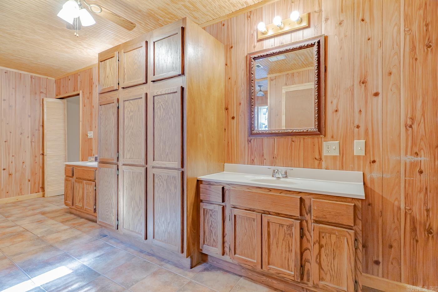 RAY HALK ADDITION - Residential