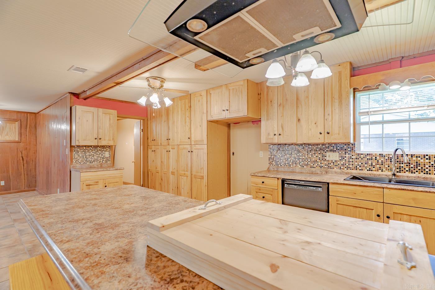 RAY HALK ADDITION - Residential
