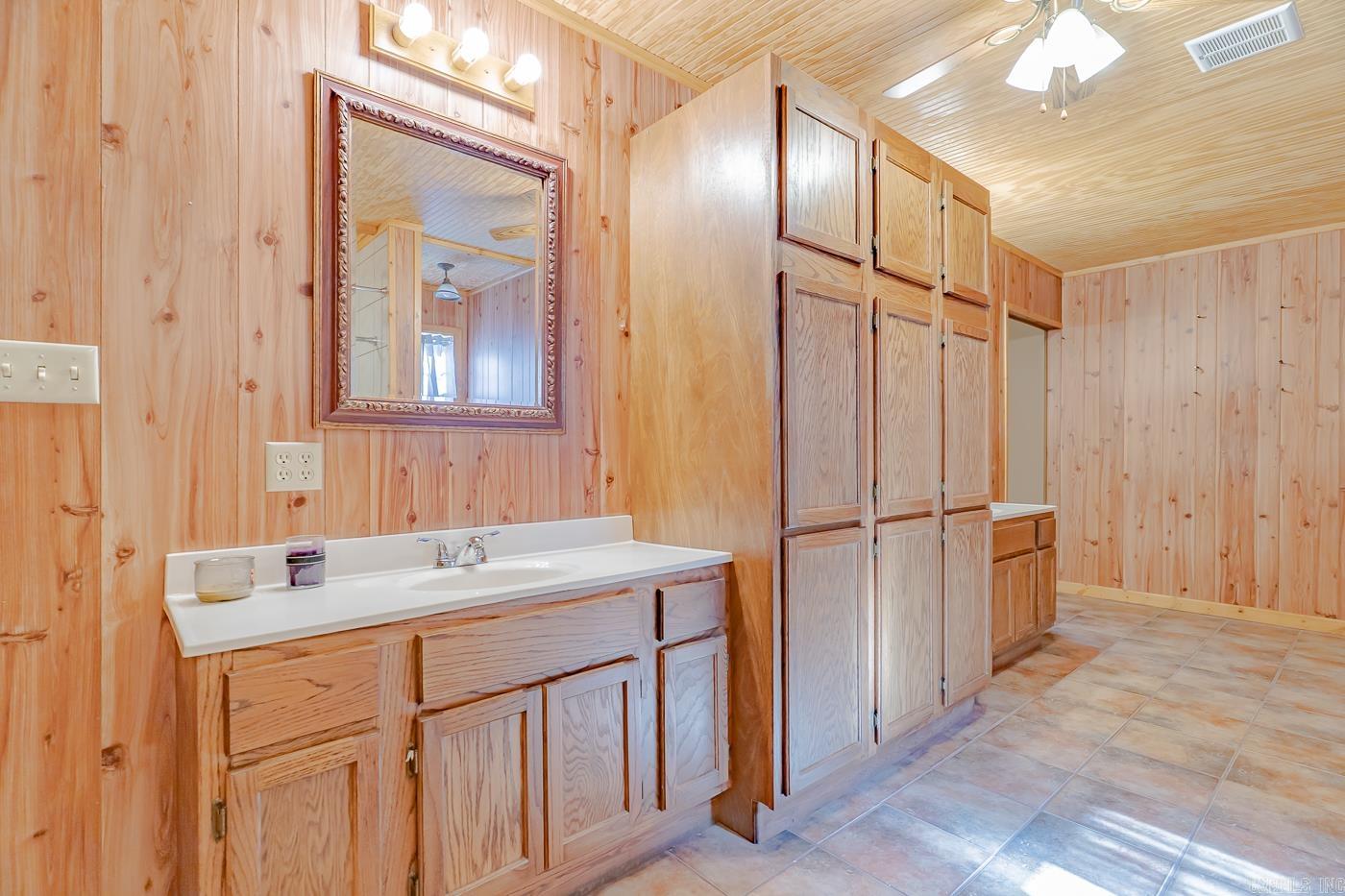 RAY HALK ADDITION - Residential