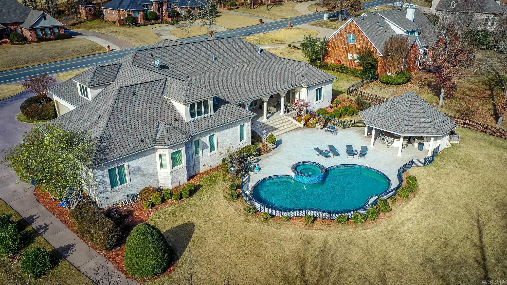 GREYSTONE - Residential