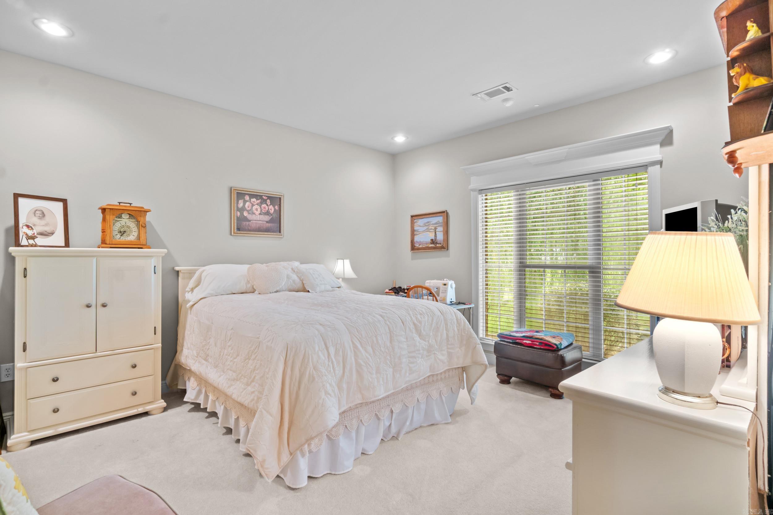 HURRICANE LAKE VILLA ESTATES - Residential