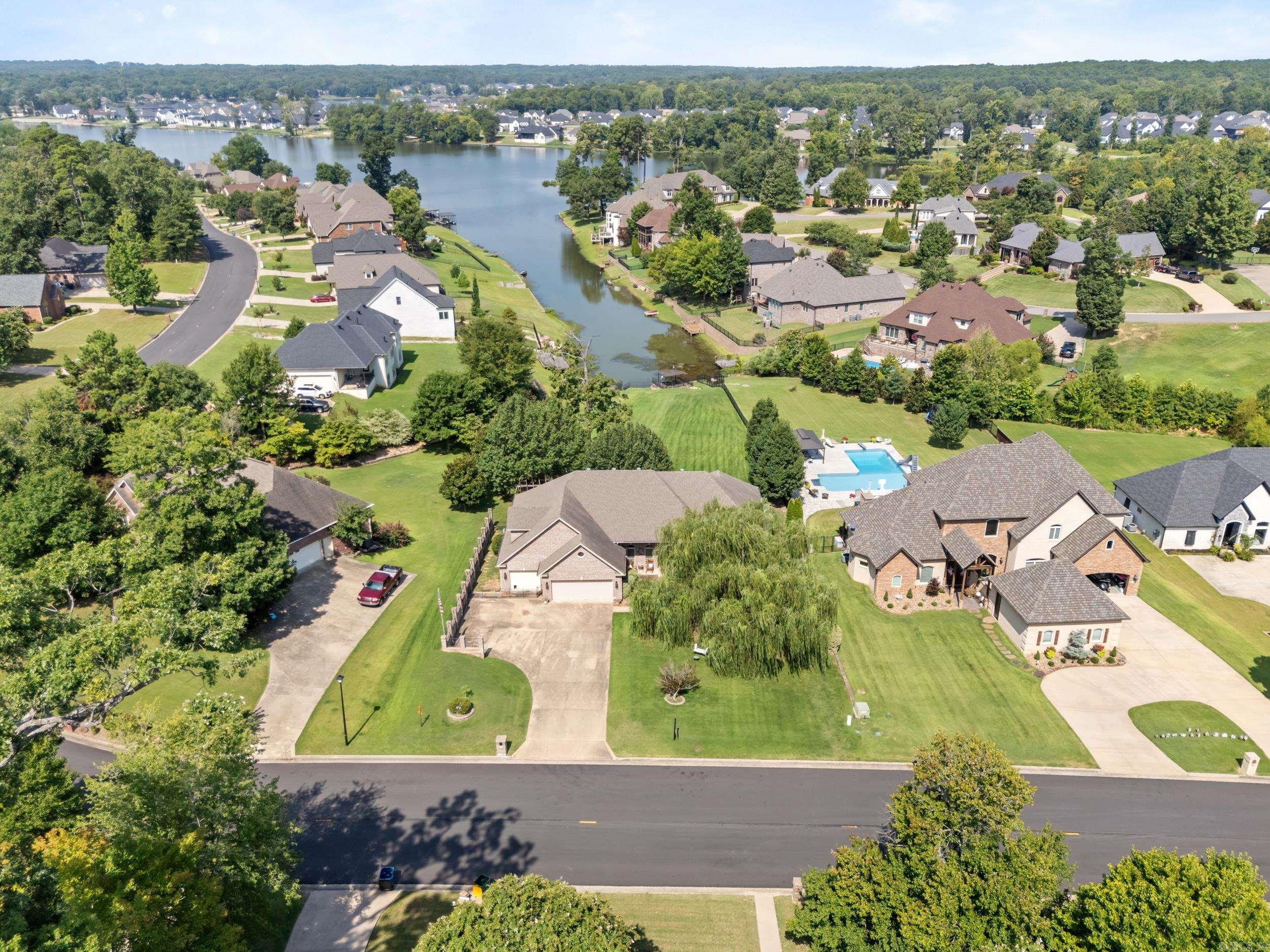 HURRICANE LAKE VILLA ESTATES - Residential