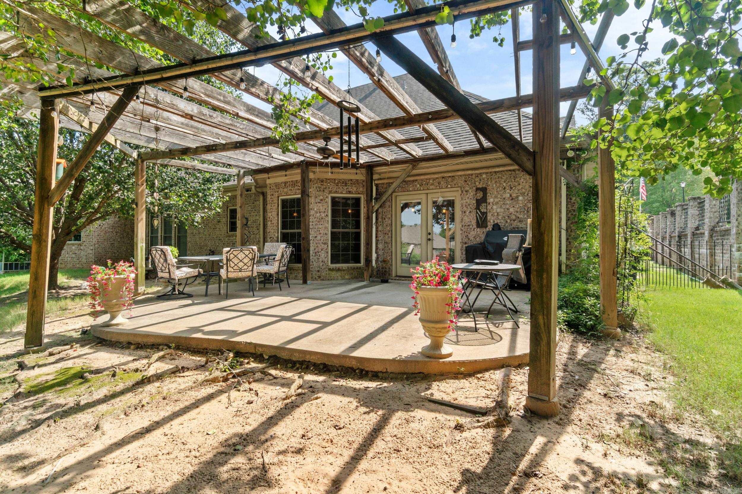 HURRICANE LAKE VILLA ESTATES - Residential