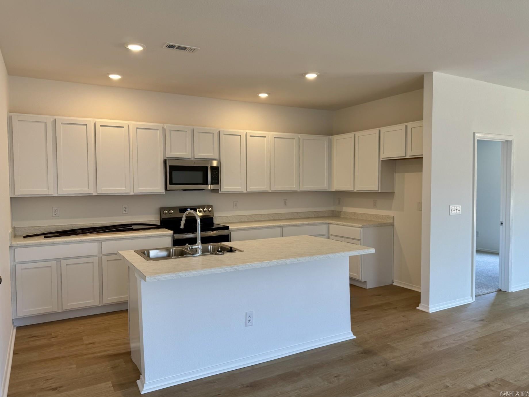 THE MEADOWS - Residential