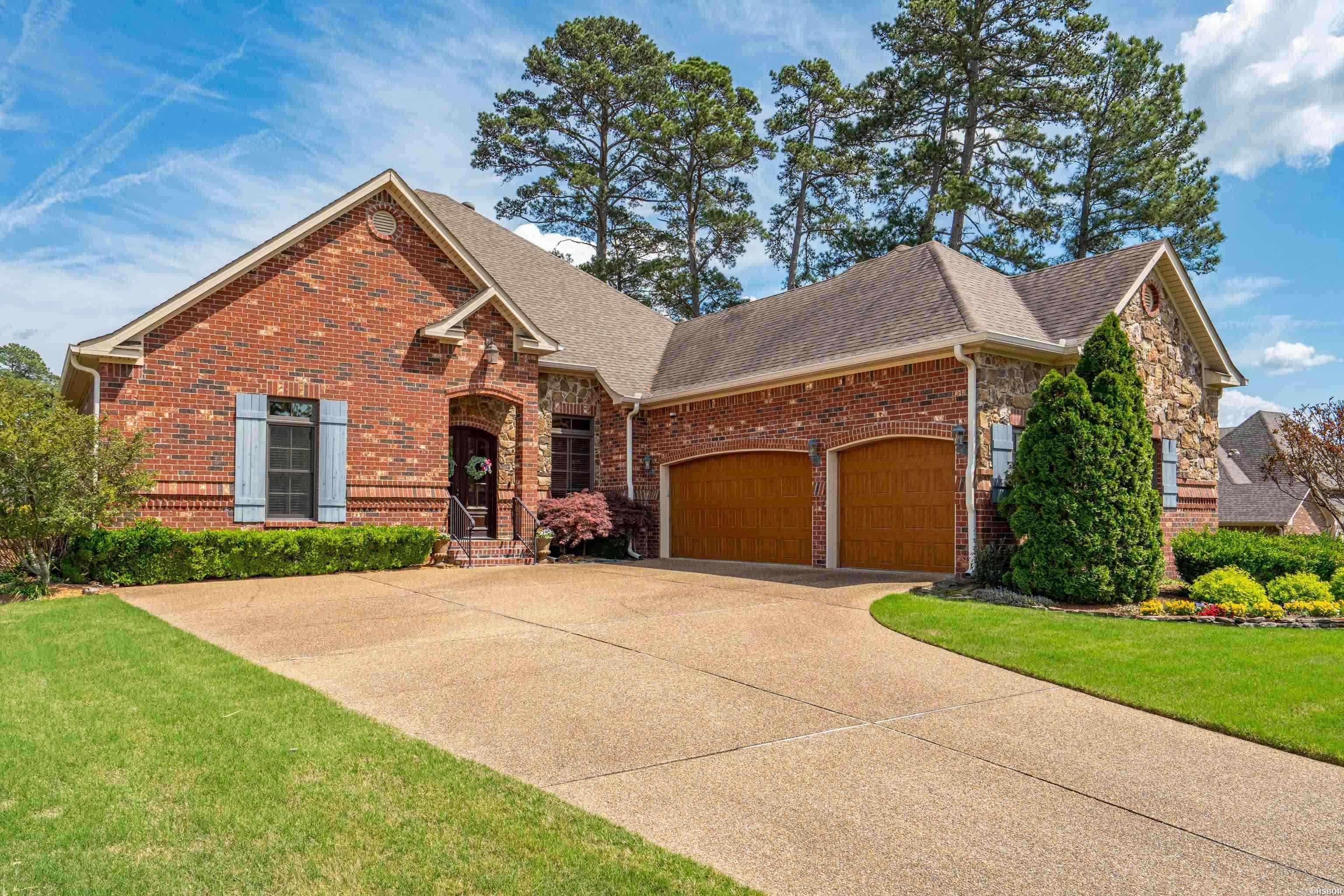 ARLINGTON PARK - Residential