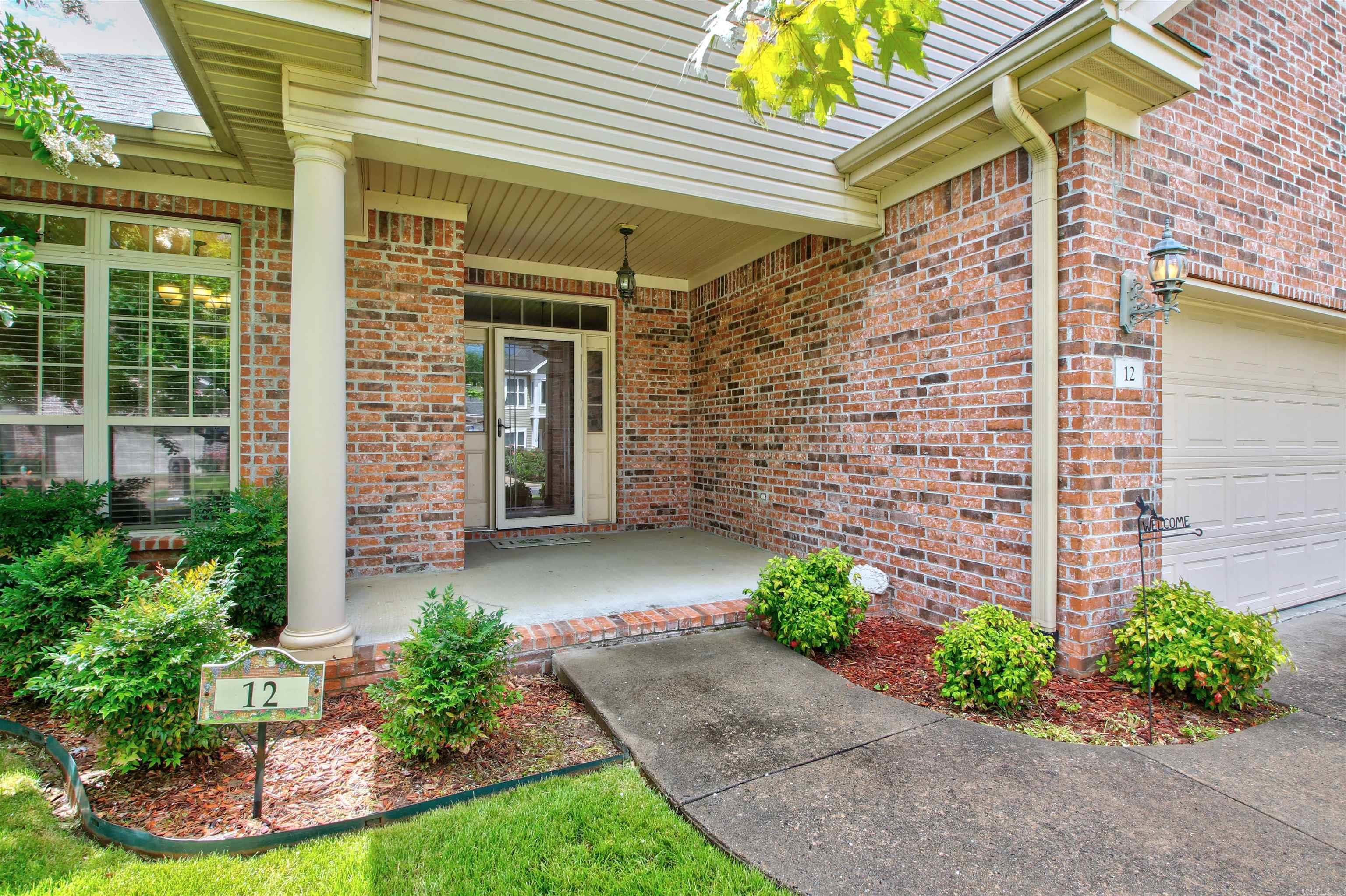 Courtside Place - Residential