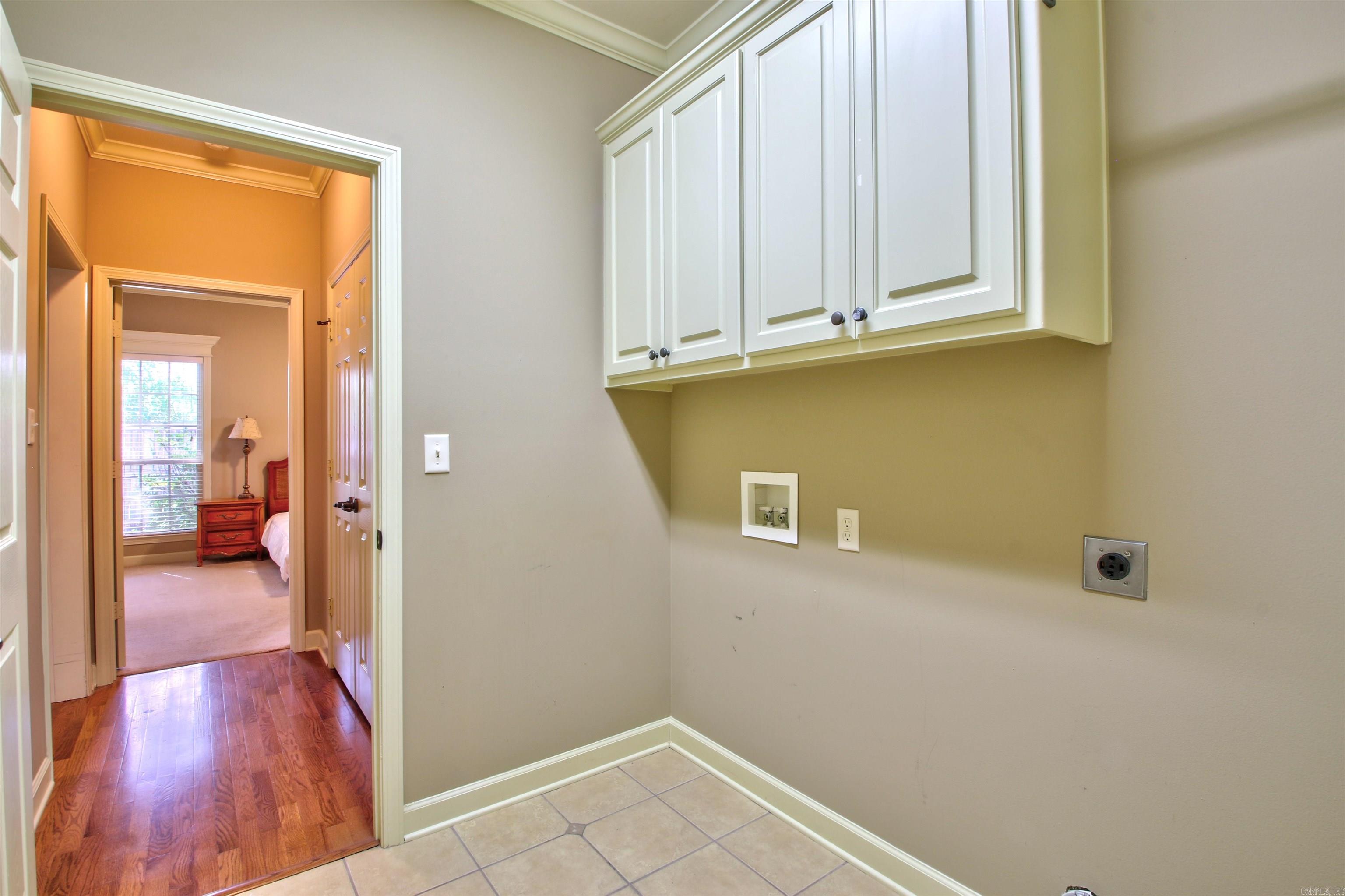 Courtside Place - Residential