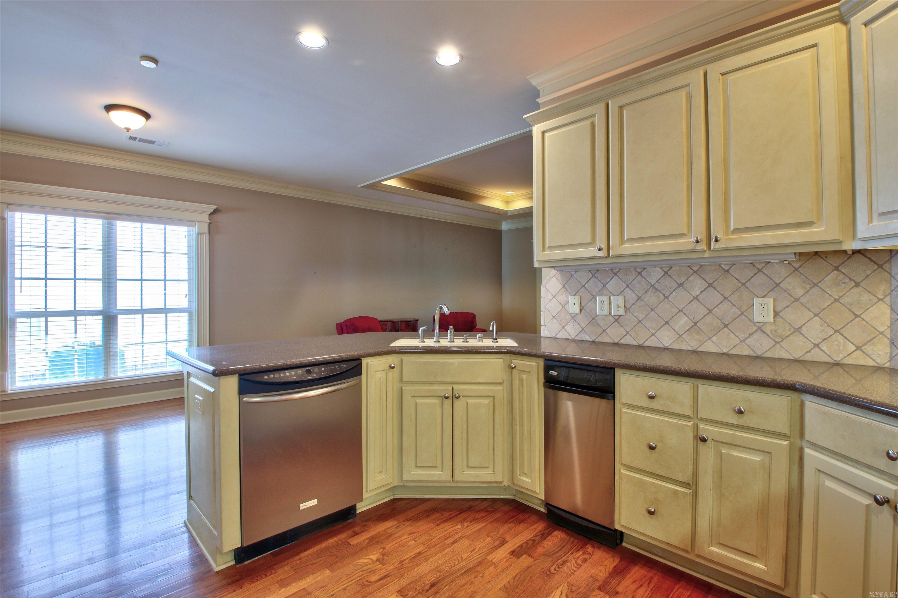 Courtside Place - Residential