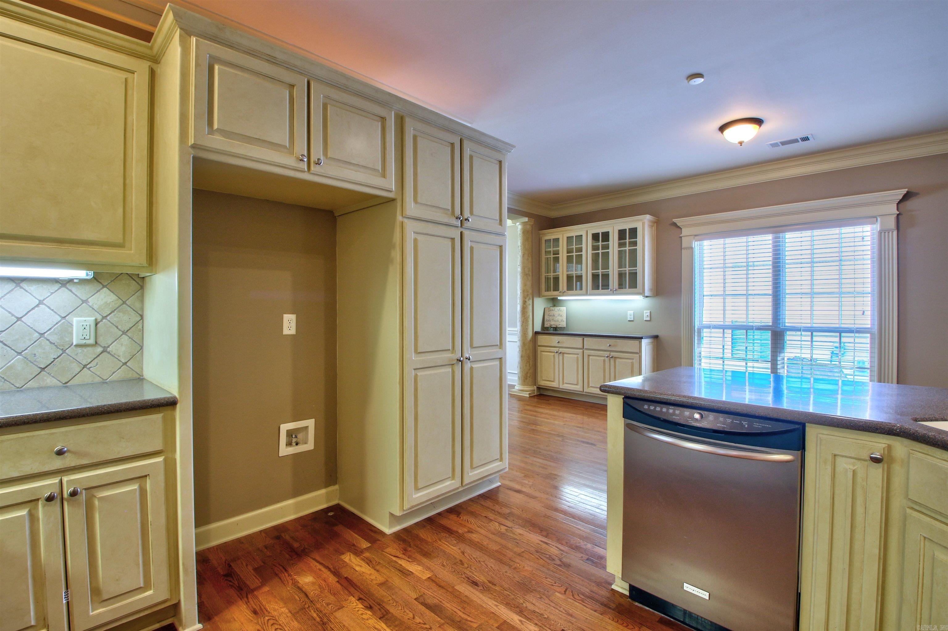 Courtside Place - Residential