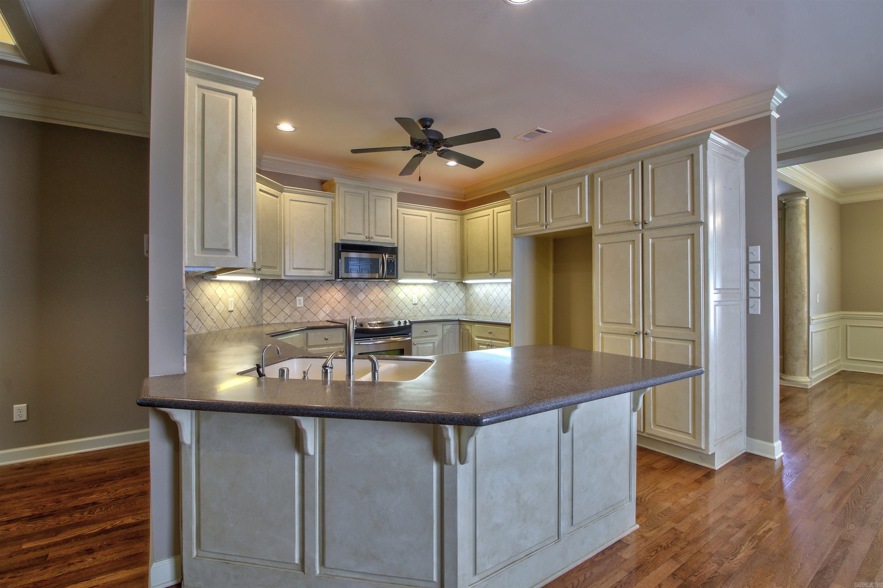 Courtside Place - Residential