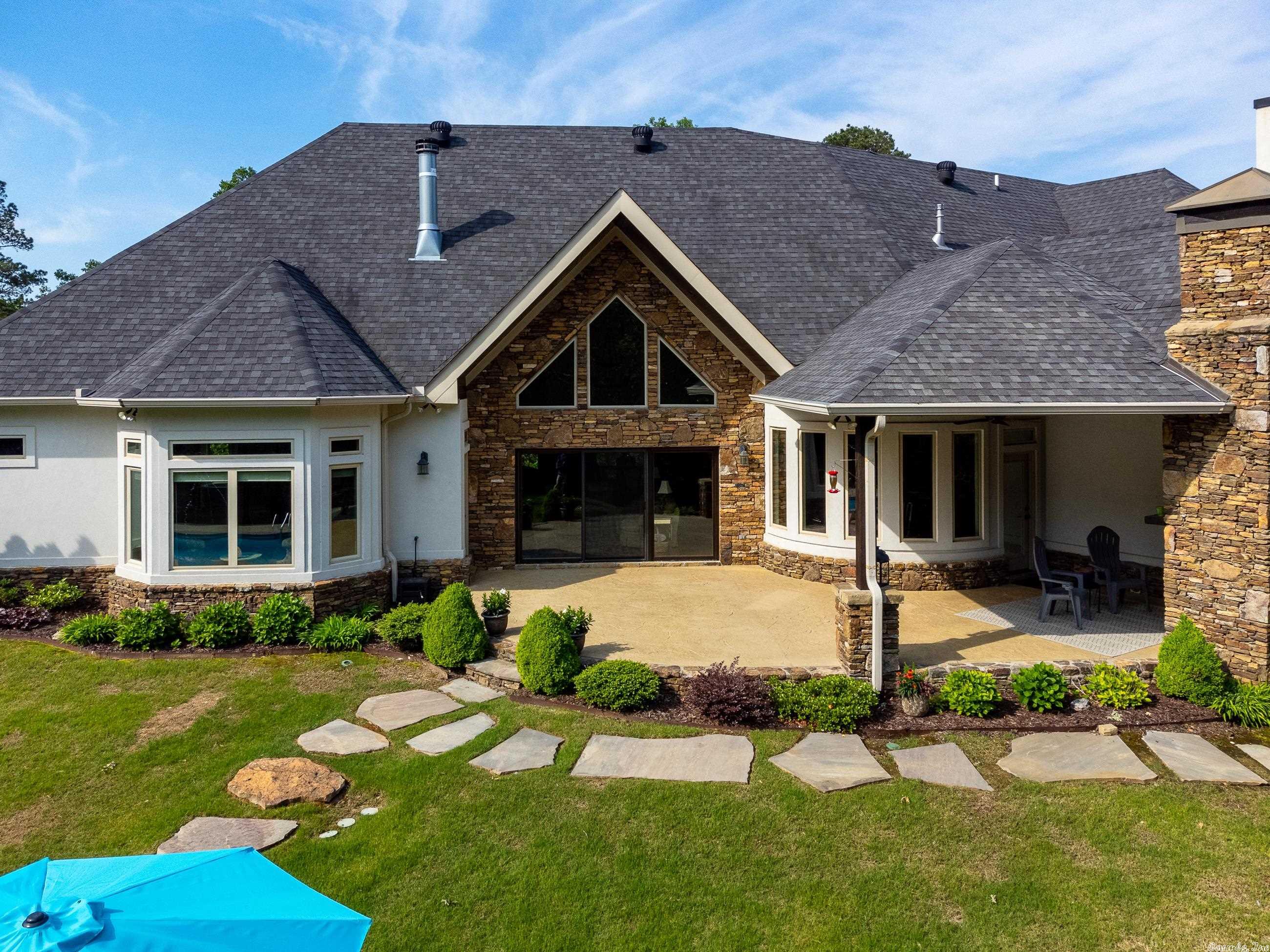 WESTCLIFFE - Residential