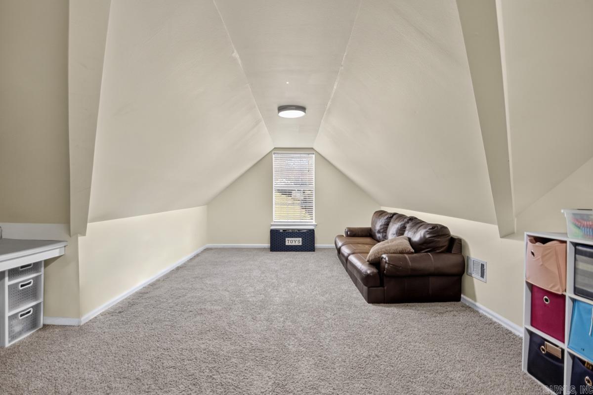 ST CHARLES ADDN - Residential
