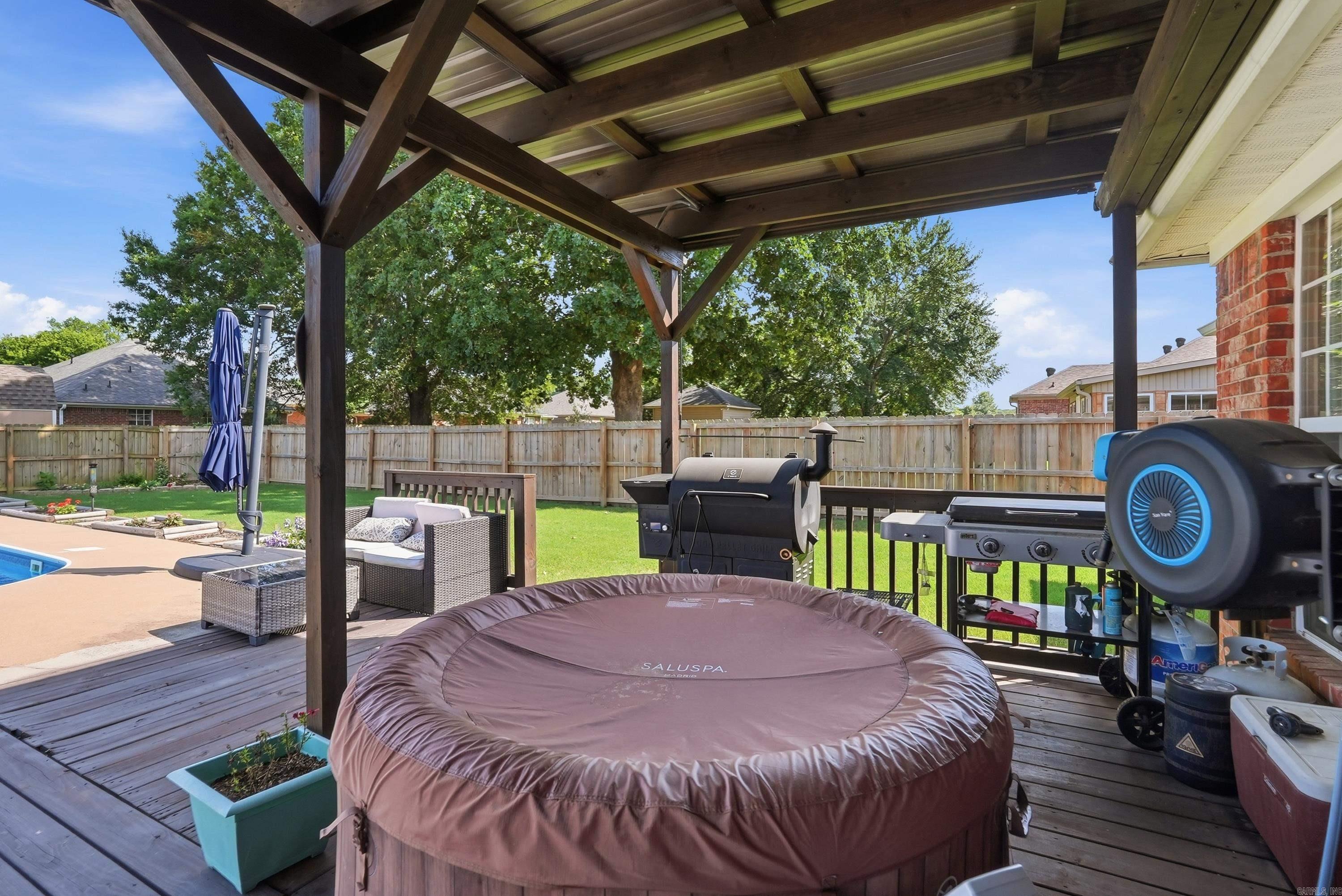 SPRING VALLEY - Residential