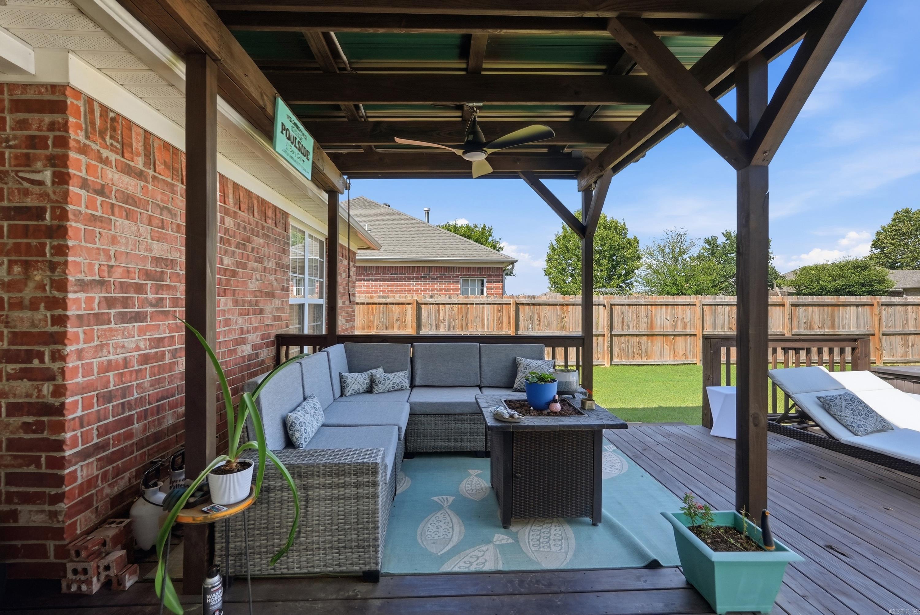 SPRING VALLEY - Residential