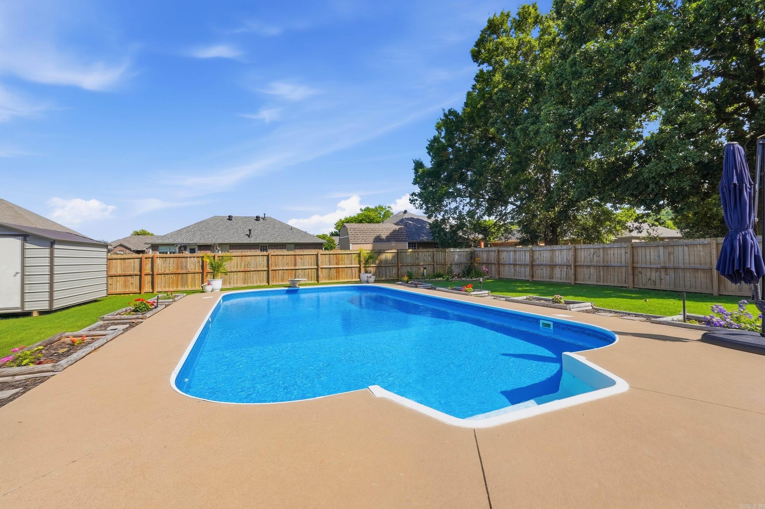 SPRING VALLEY - Residential