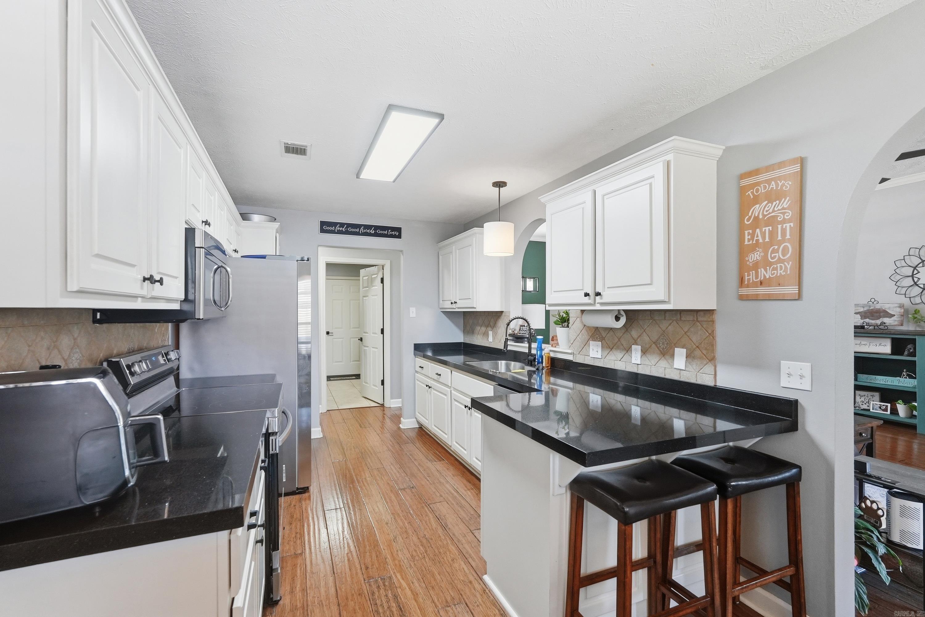 SPRING VALLEY - Residential