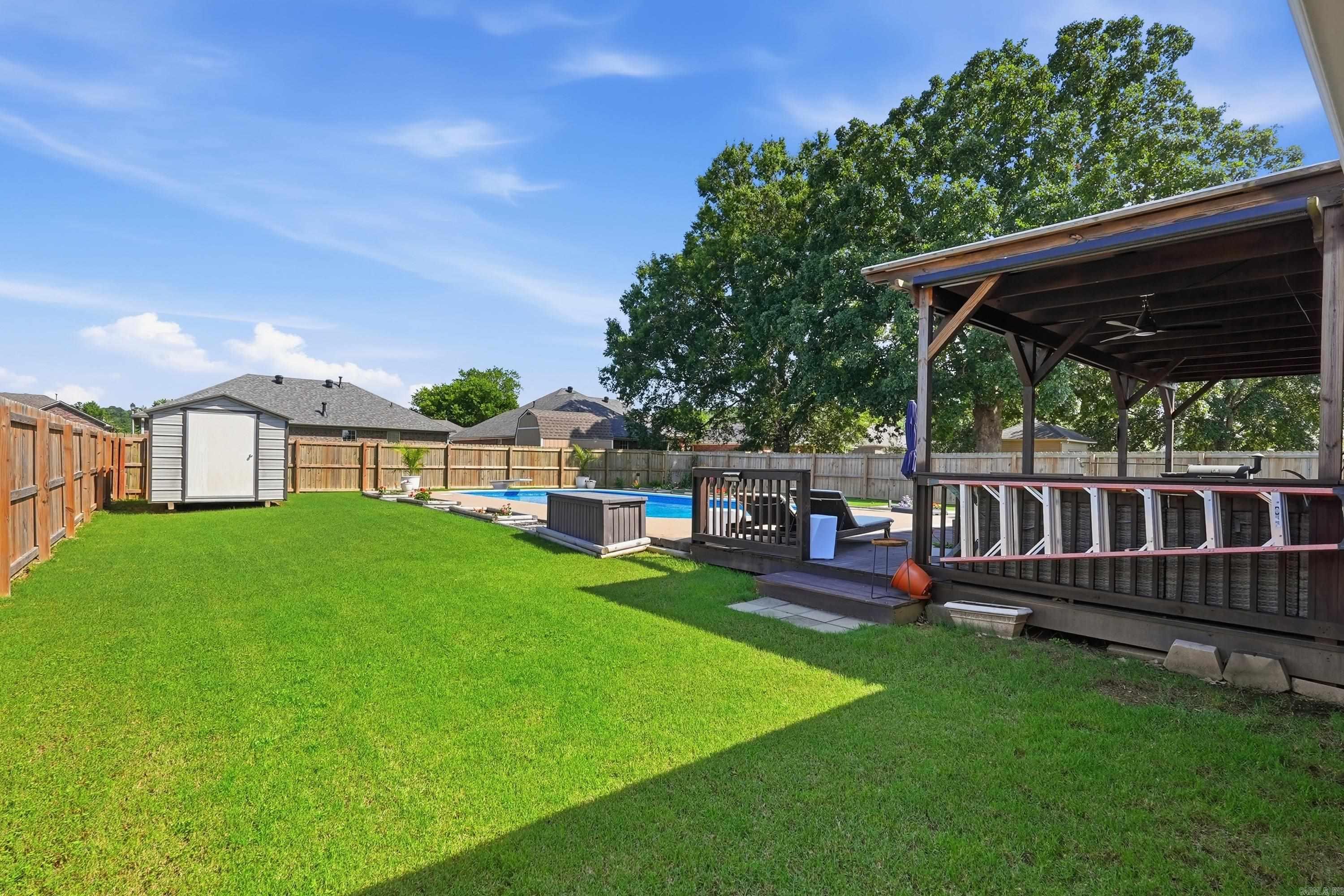 SPRING VALLEY - Residential