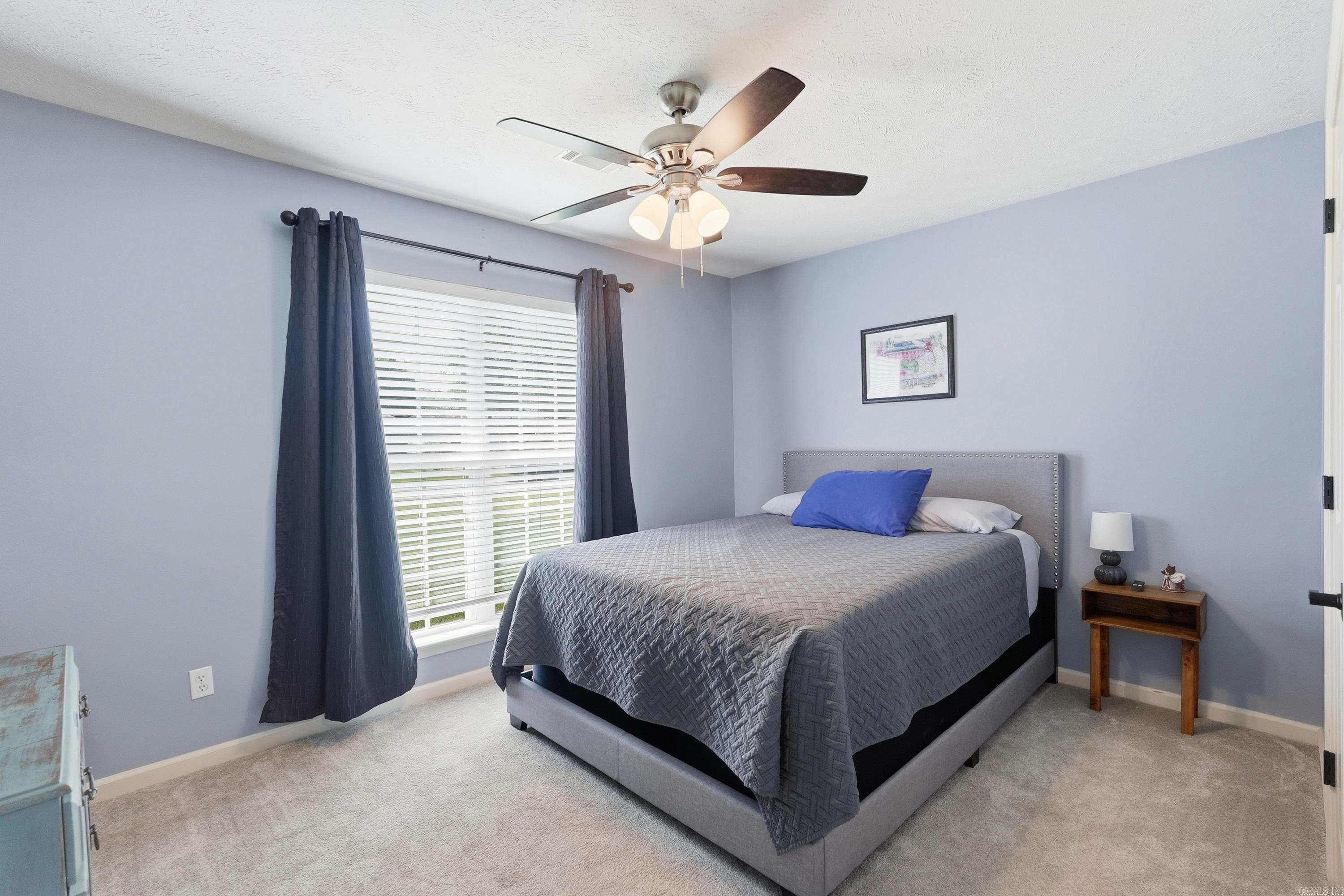 SPRING VALLEY - Residential