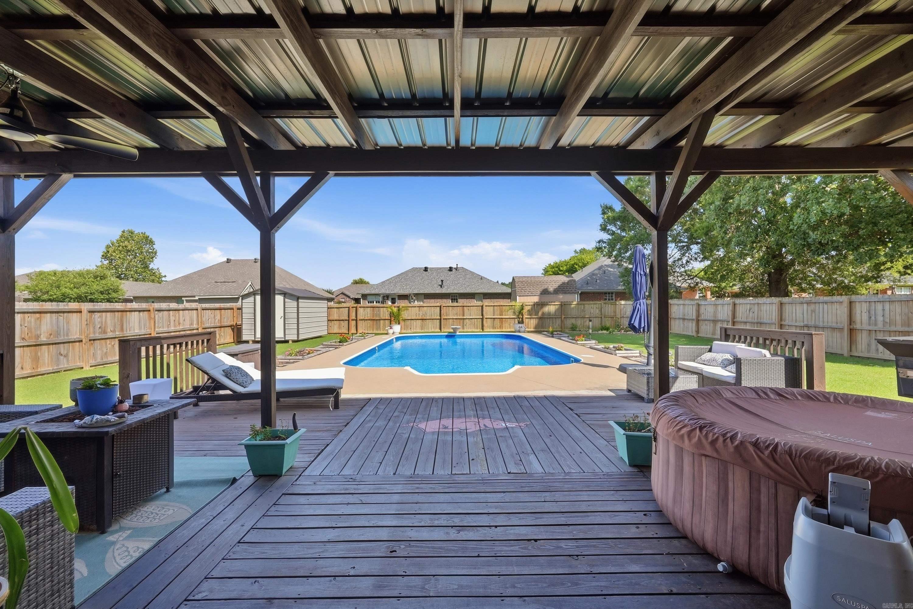 SPRING VALLEY - Residential