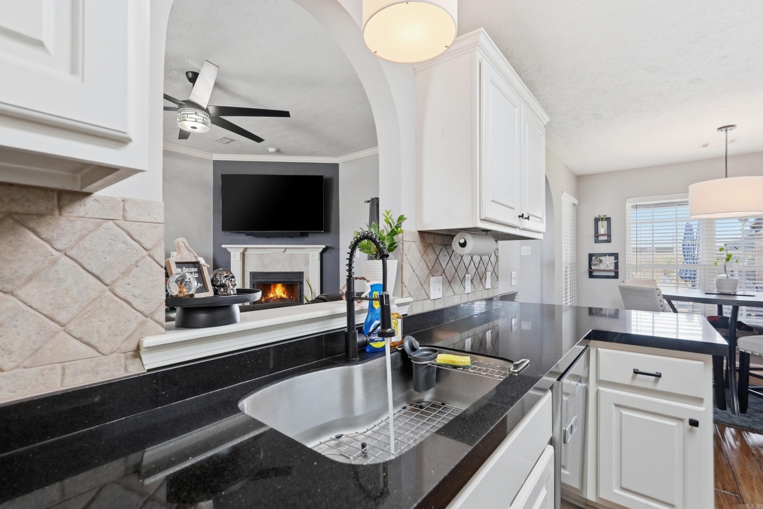 SPRING VALLEY - Residential