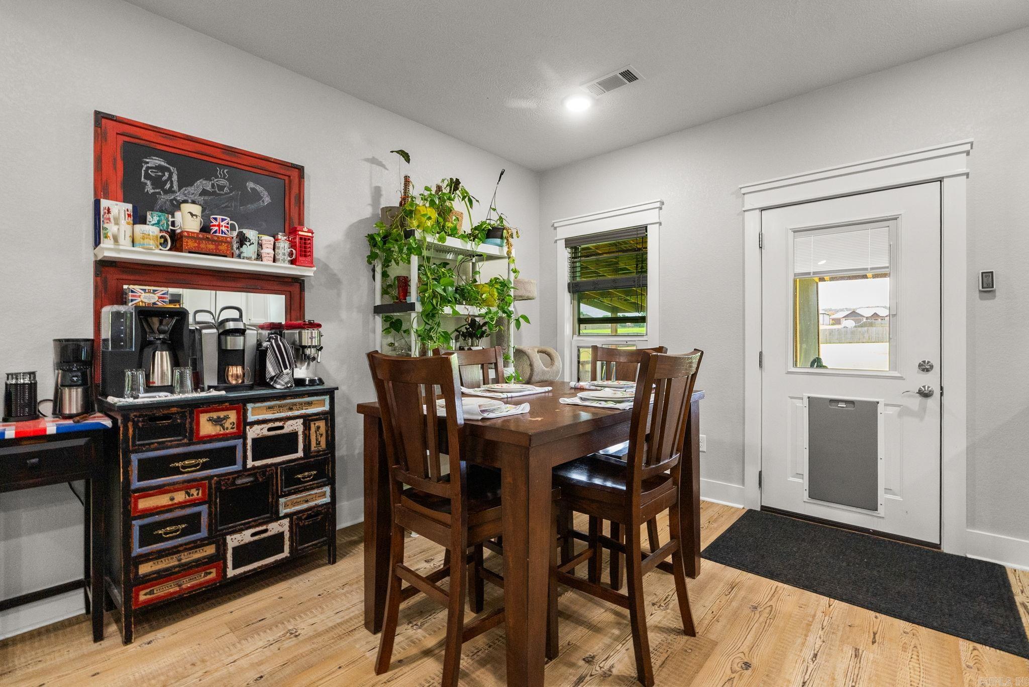 MARTHA'S FIELD - Residential