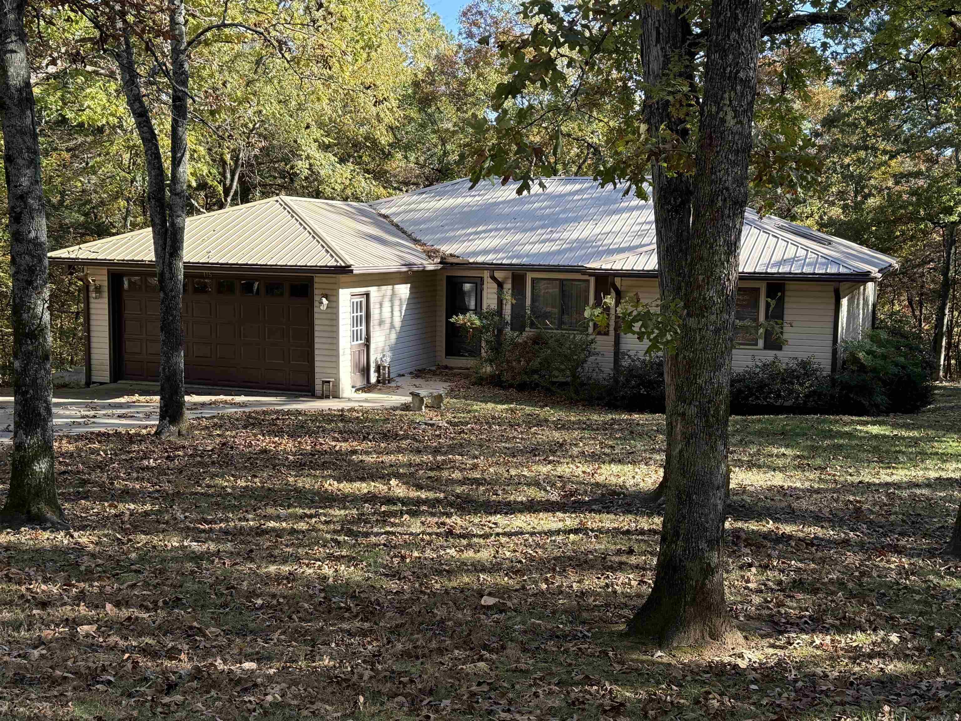 CASTLE RIDGE - Residential