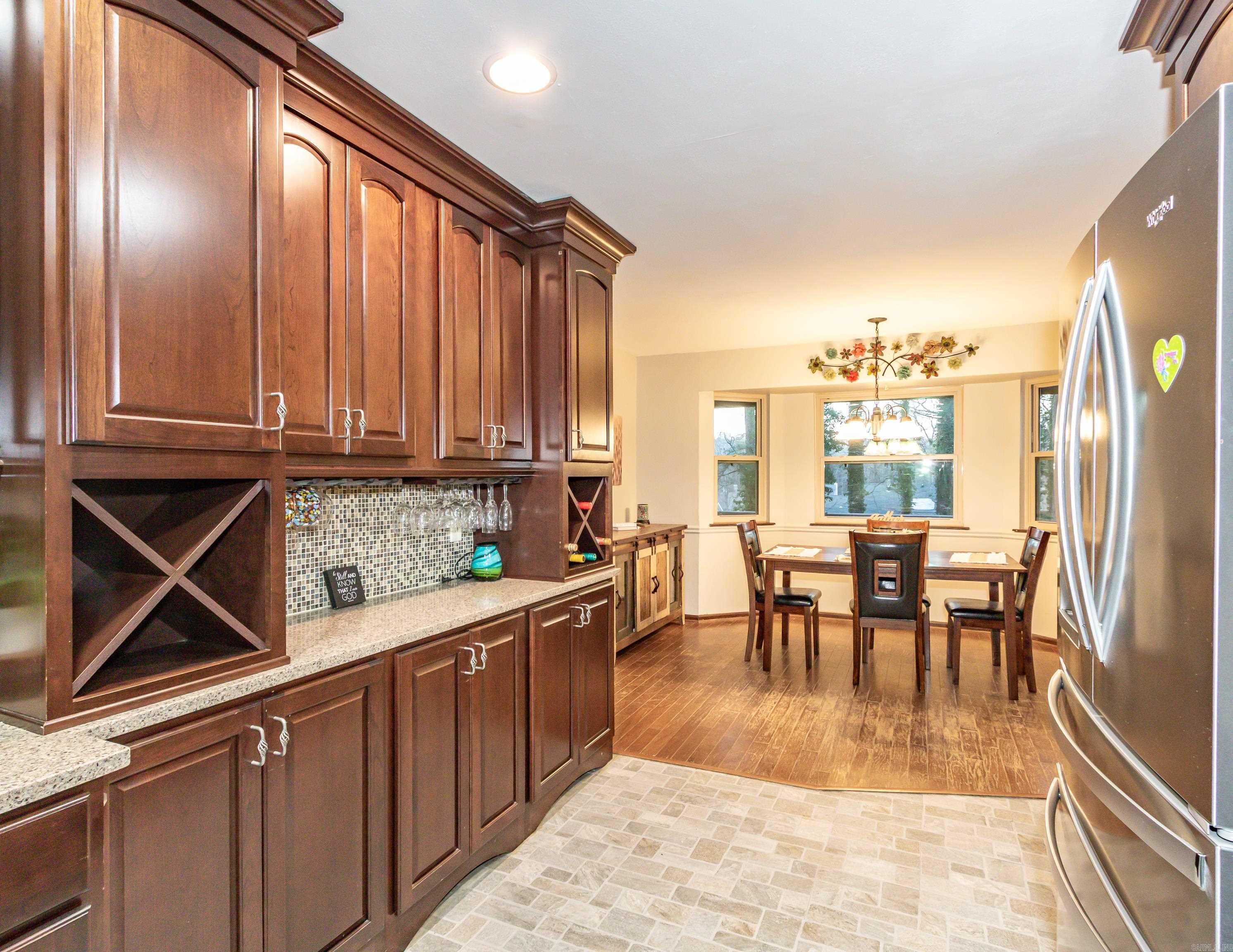 BLOOMFIELD HILLS - Residential