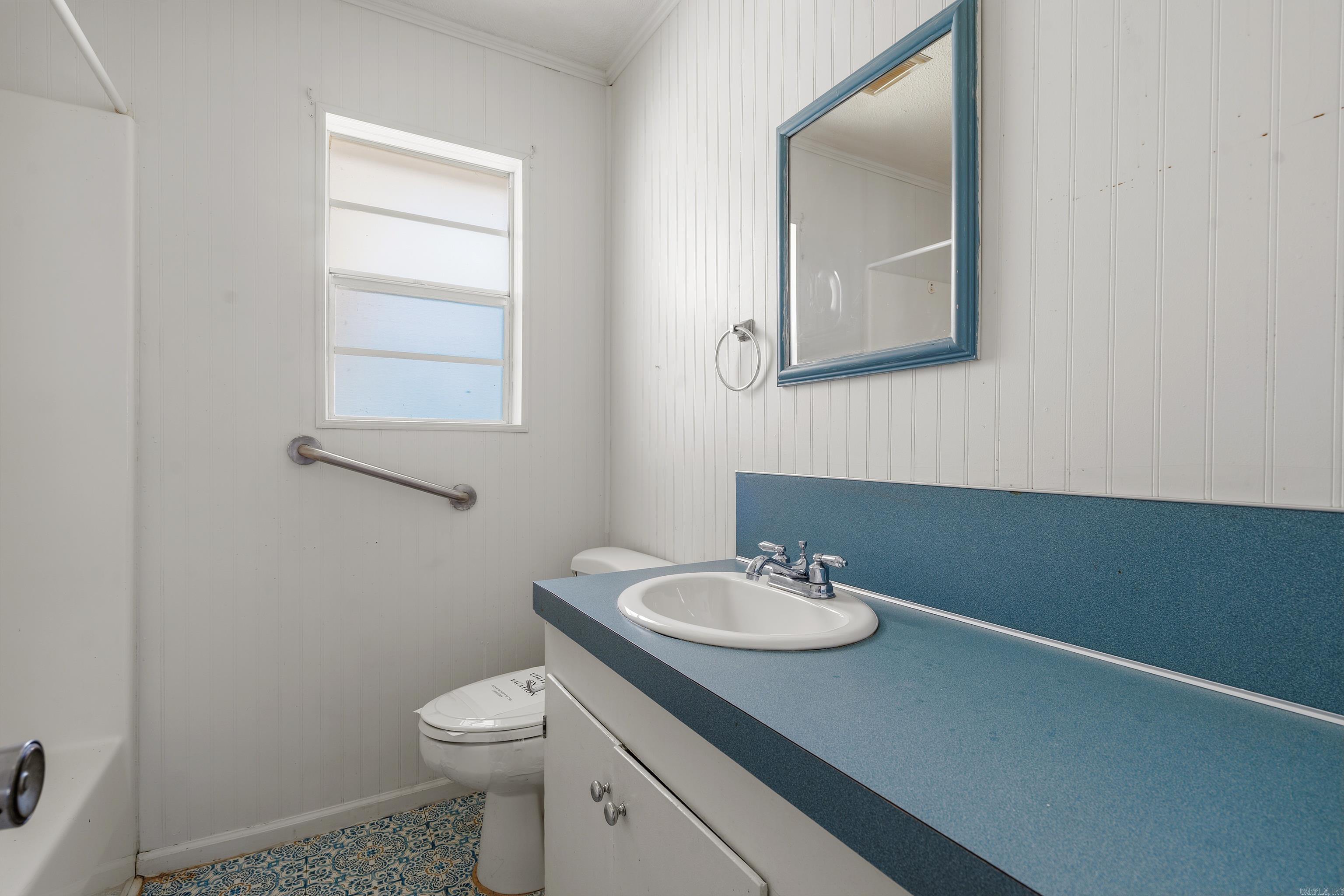 ROBERTS, R.R. - Residential