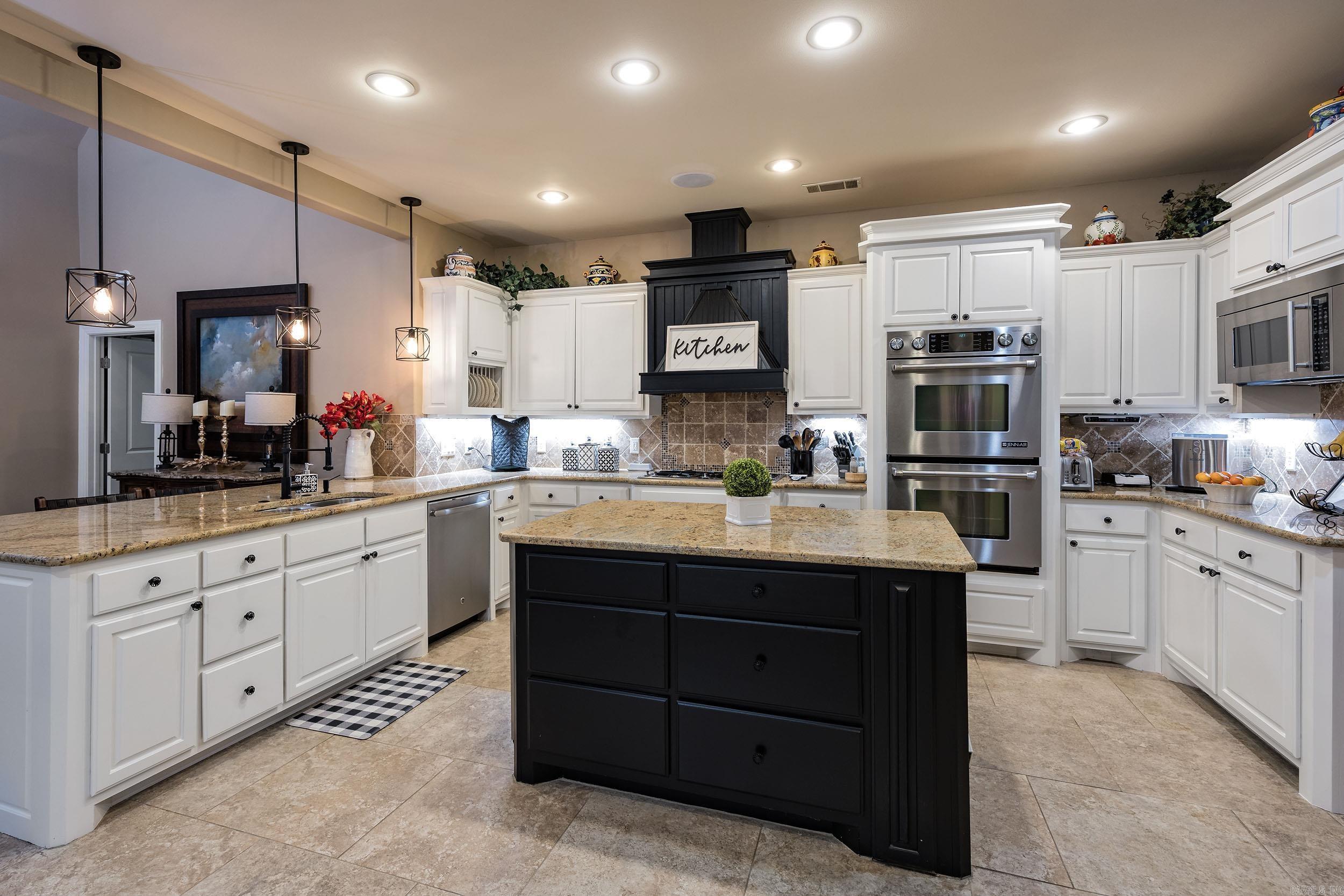 GREYSTONE - Residential
