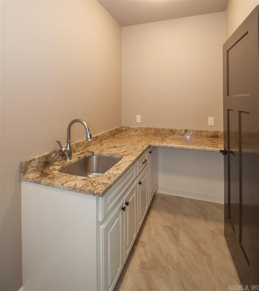 WESTCLIFFE - Residential