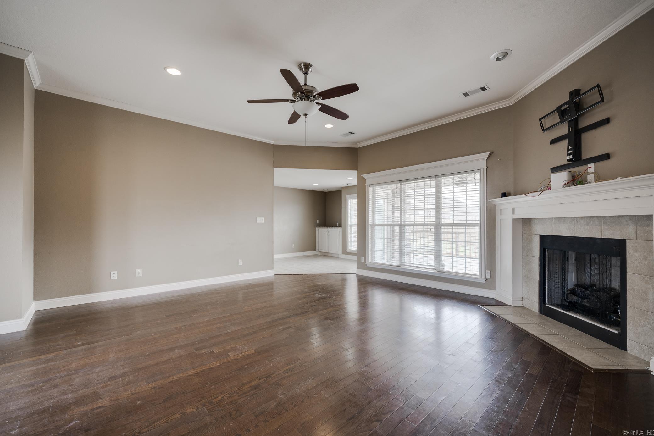 BASE MEADOWS ADDN - Residential