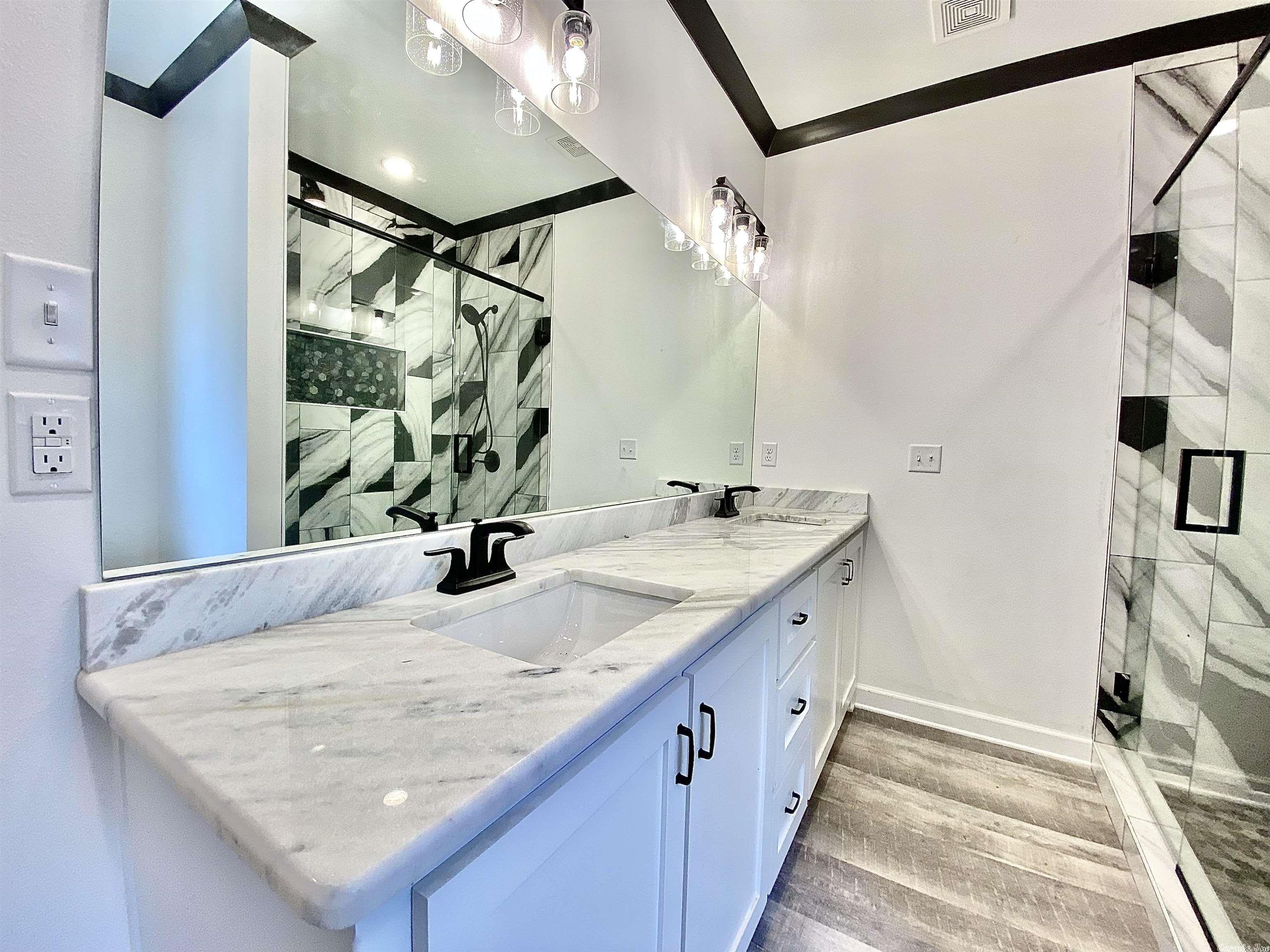 LEGACY POINTE SUB - Residential