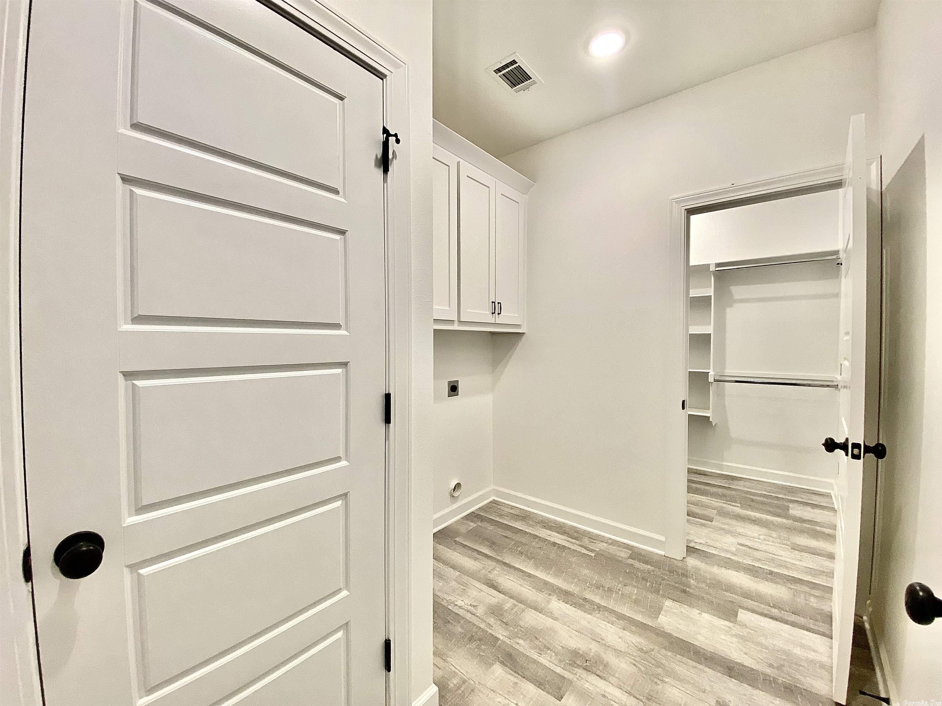 LEGACY POINTE SUB - Residential