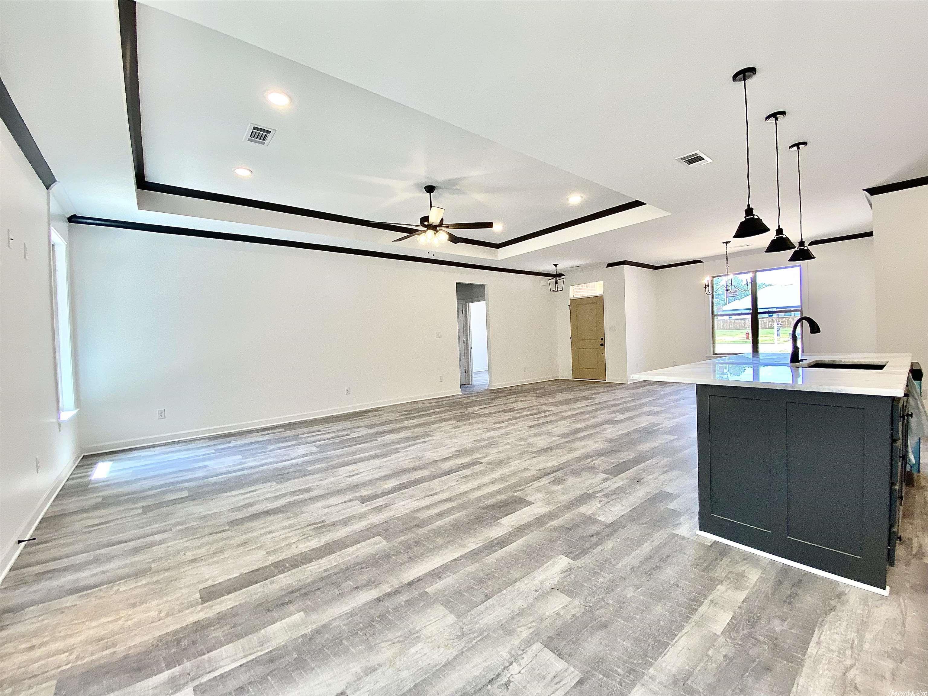 LEGACY POINTE SUB - Residential