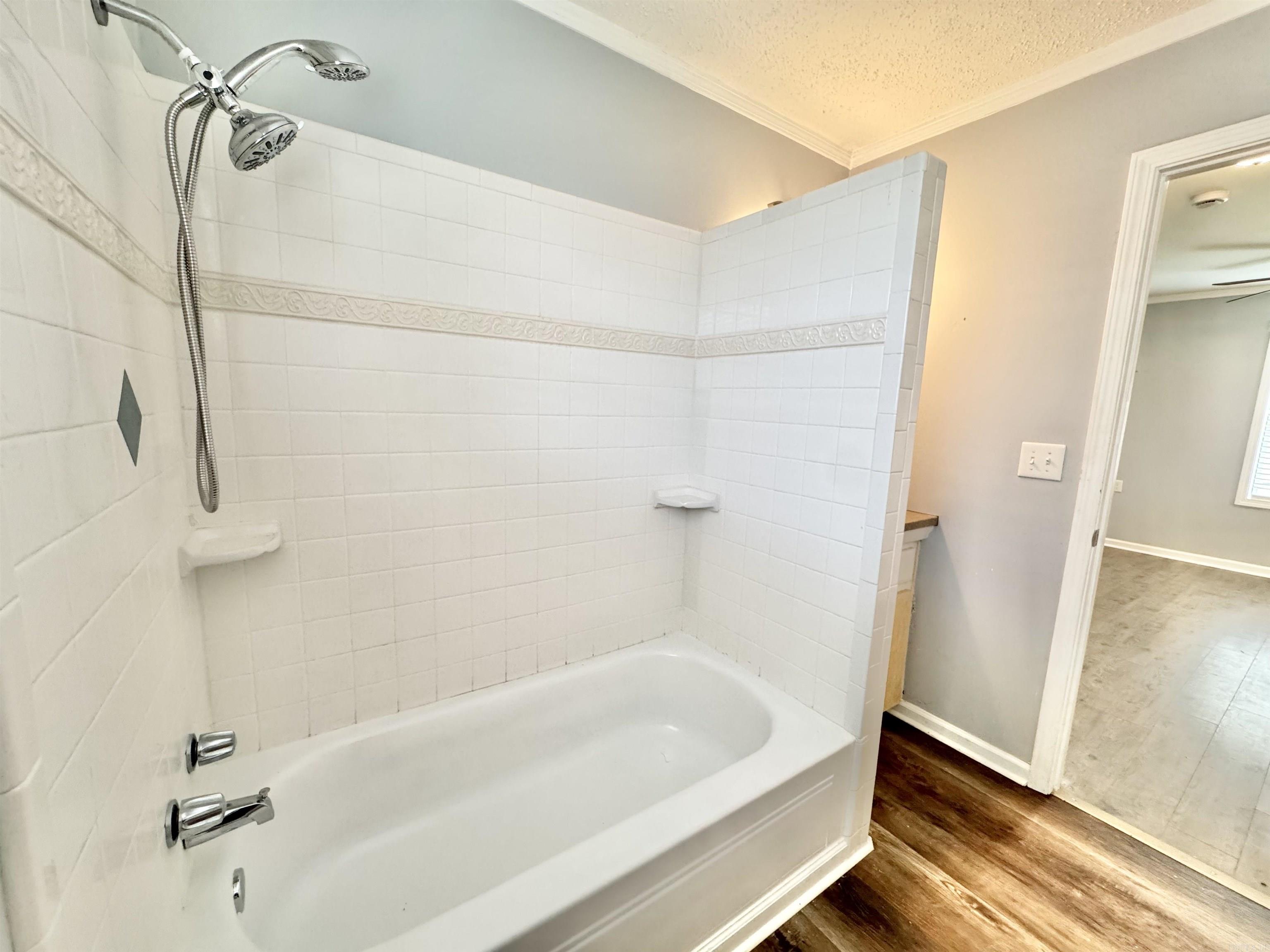 Moore & Martin - Residential