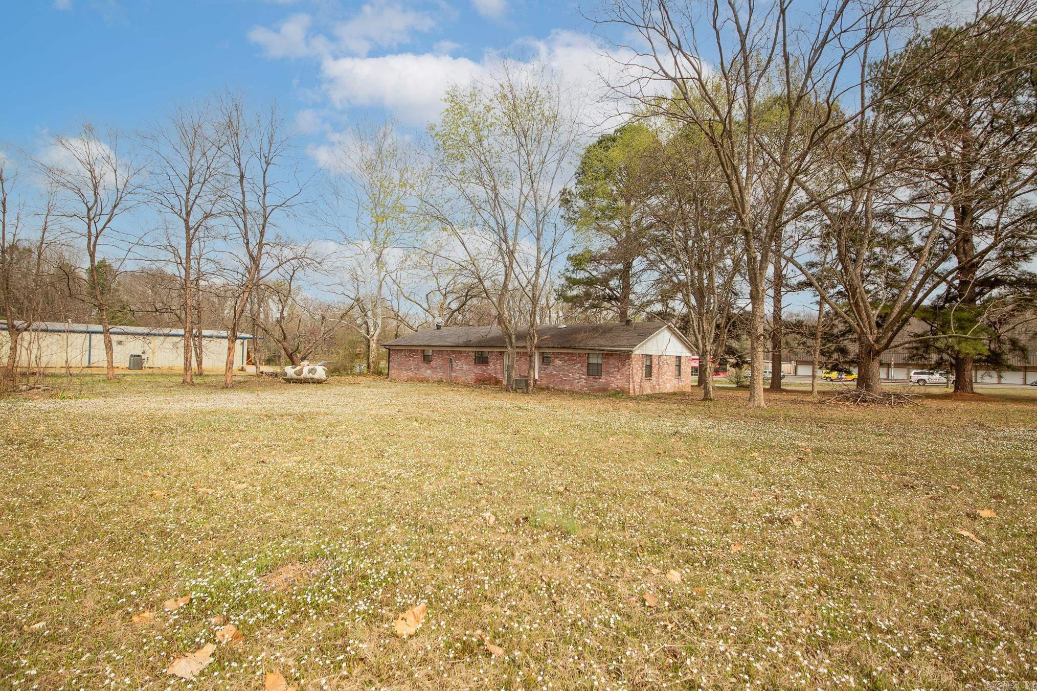 Cabot City Area - Commercial Sale