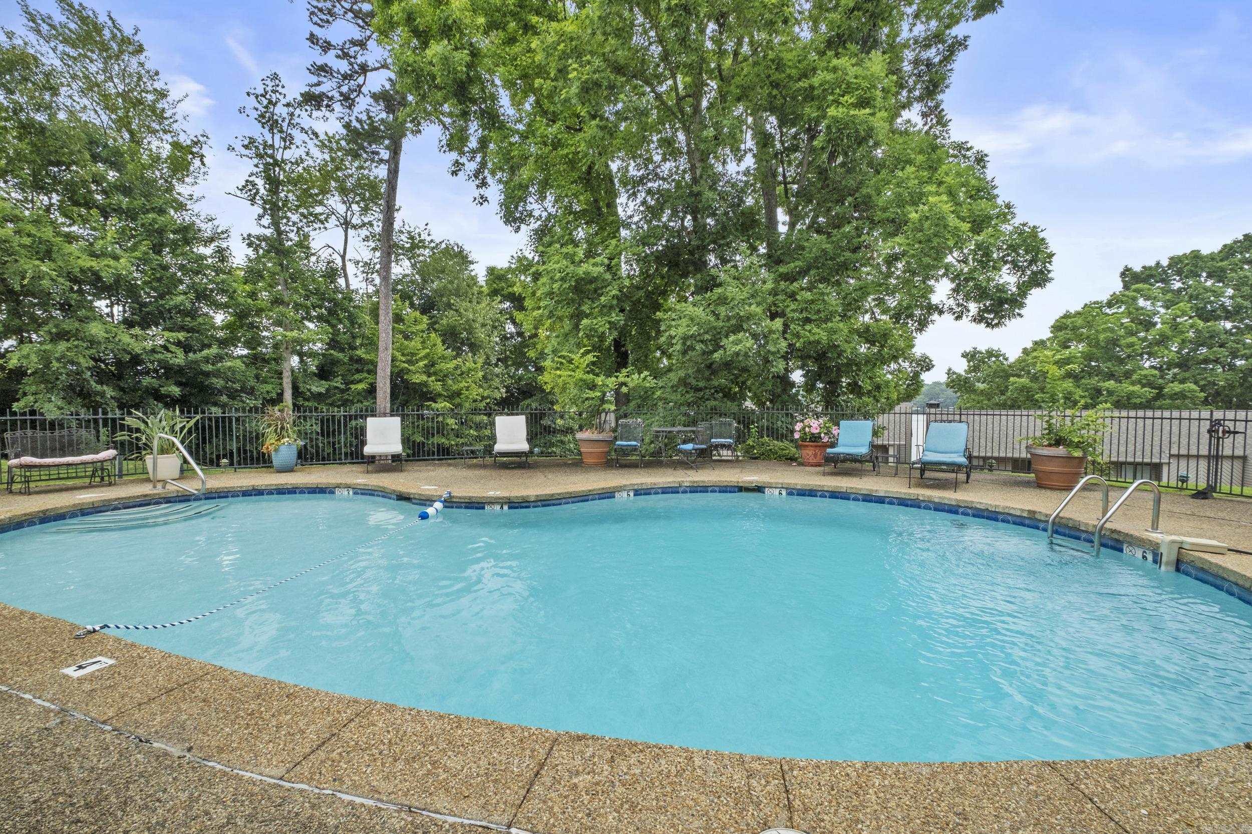 CHESSWOOD HPR - Residential