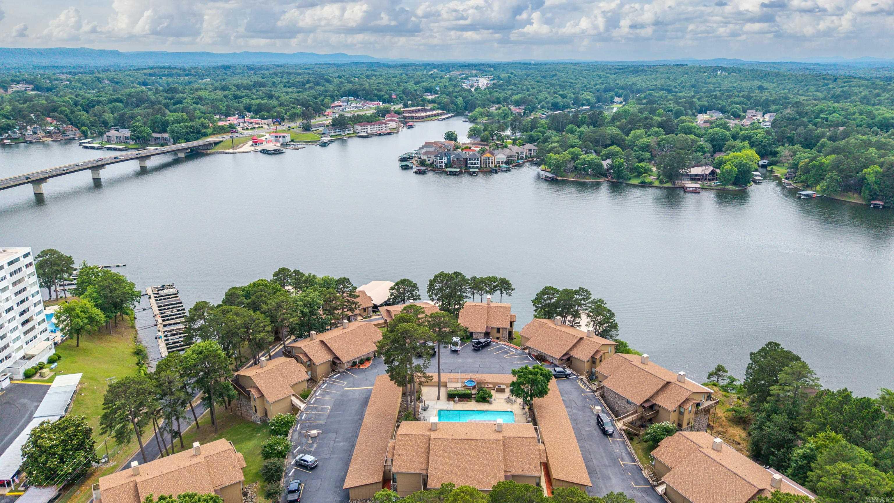 CEDAR CREST - Residential