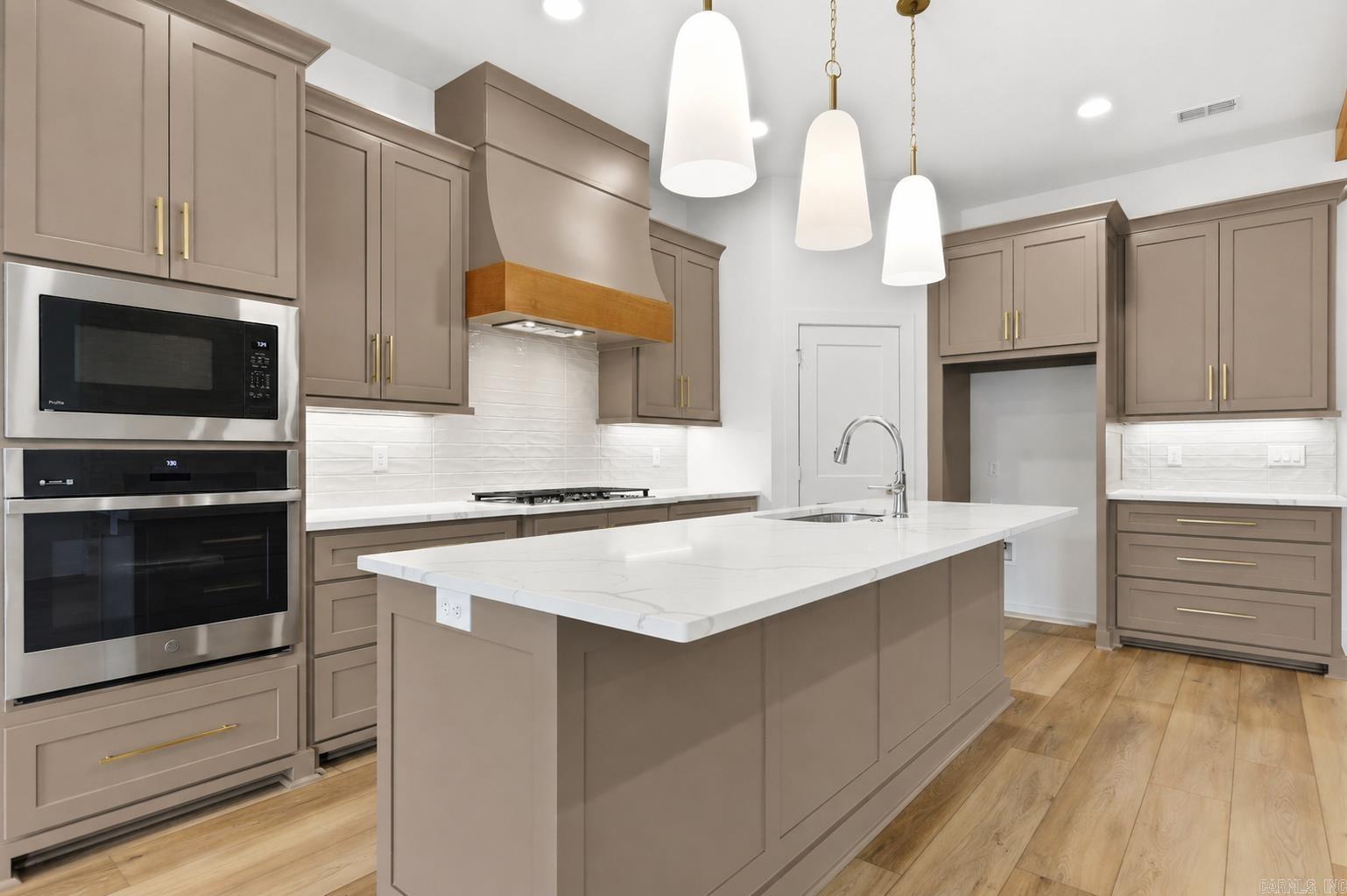 MOUNTAIN BROOK SUBDIVISION - Residential
