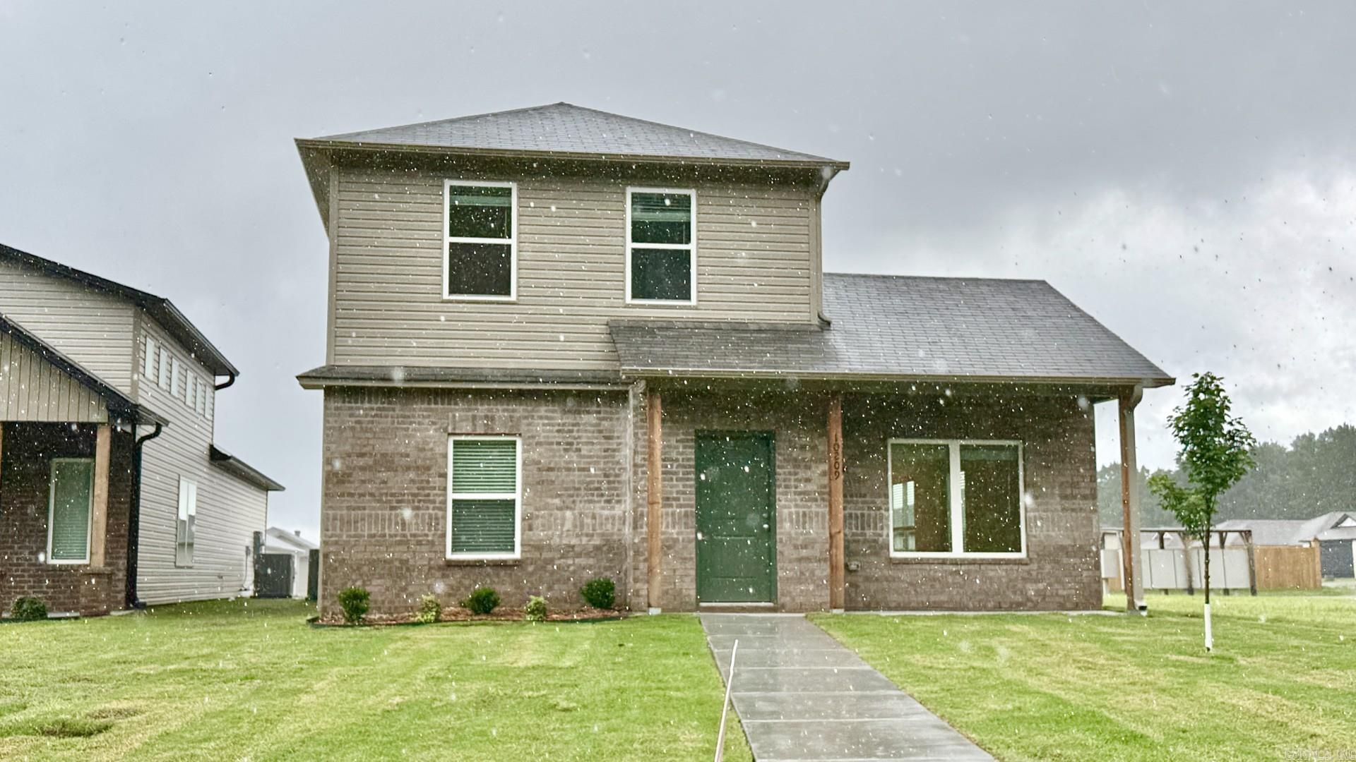 COUNTRY CLUB OF ARK THE - Residential