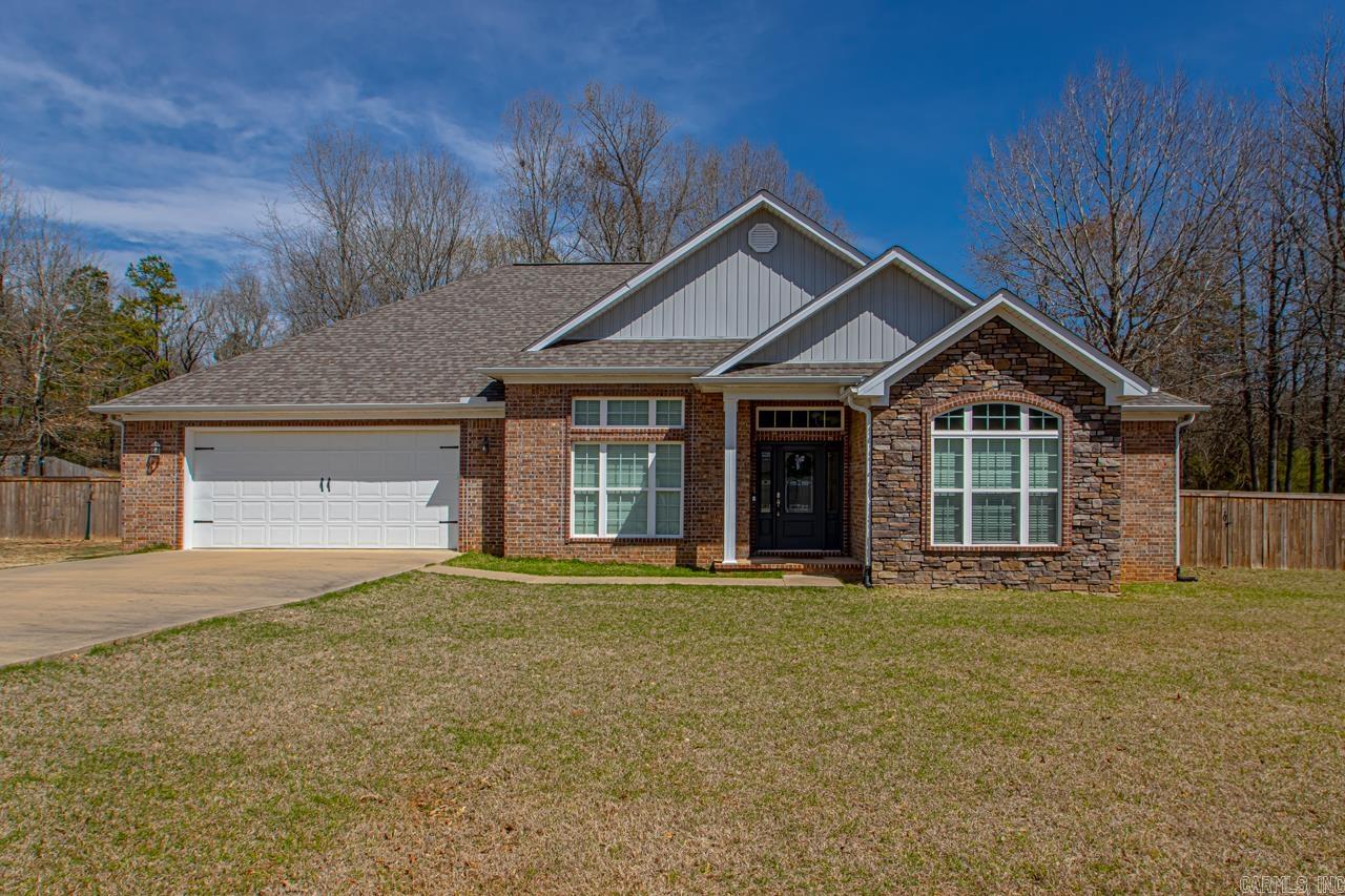 THE MEADOWS - Residential