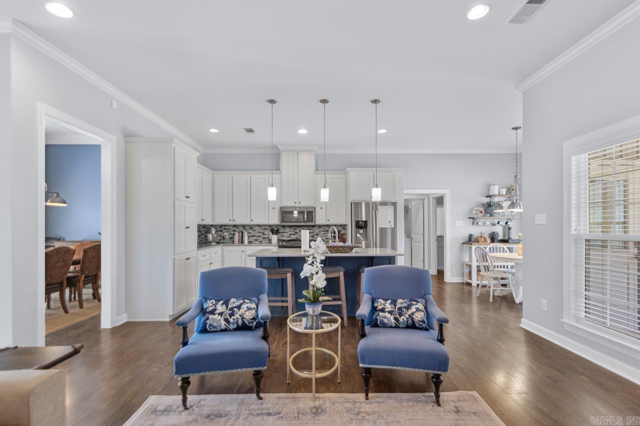 THE MEADOWS - Residential