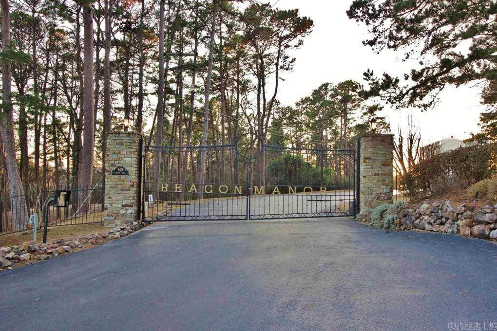 BEACON MANOR HPR - Residential