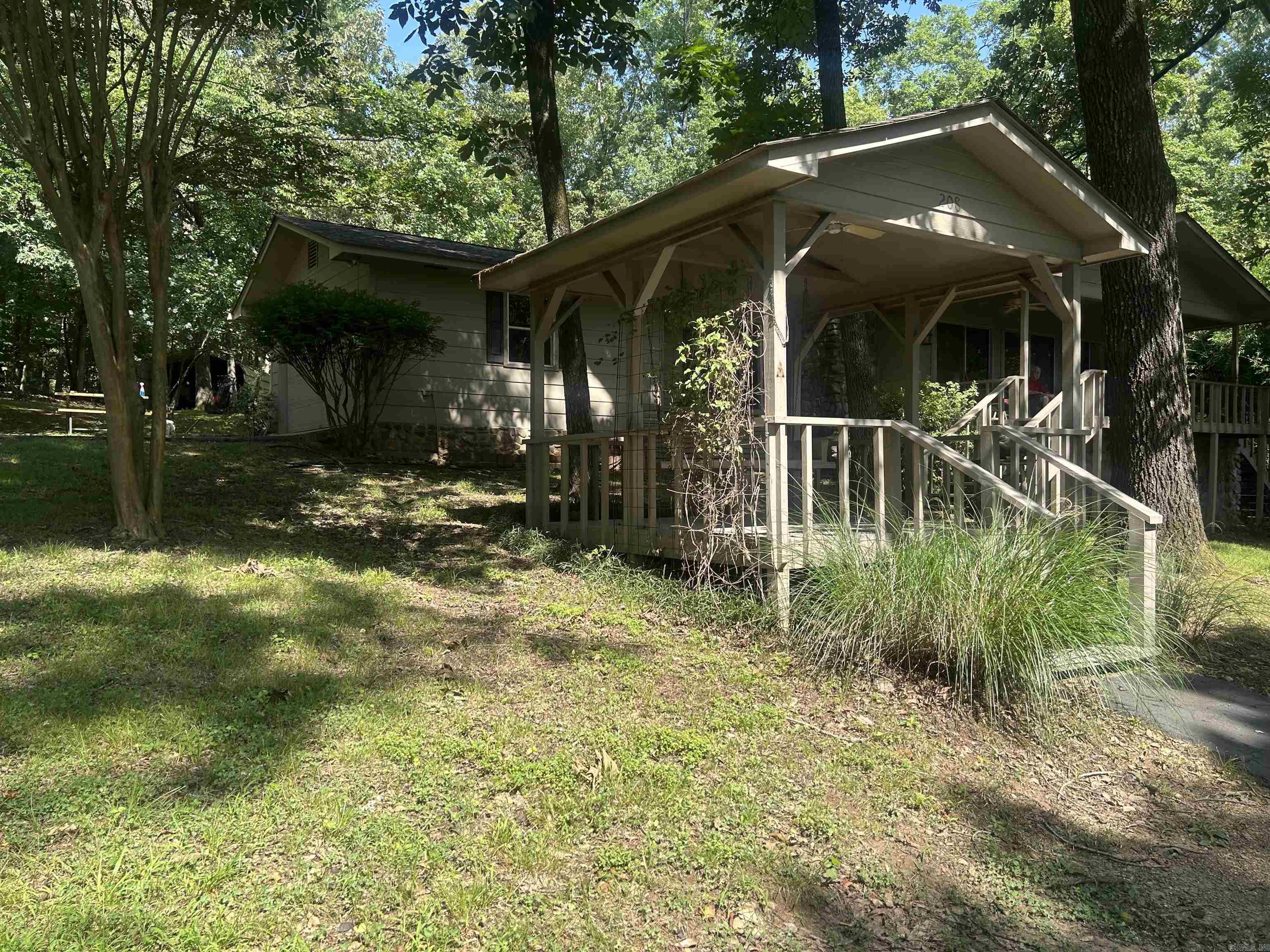 DIAMONDHEAD - Residential