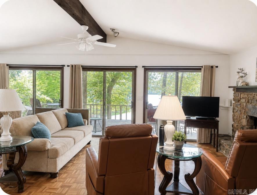 DIAMONDHEAD - Residential