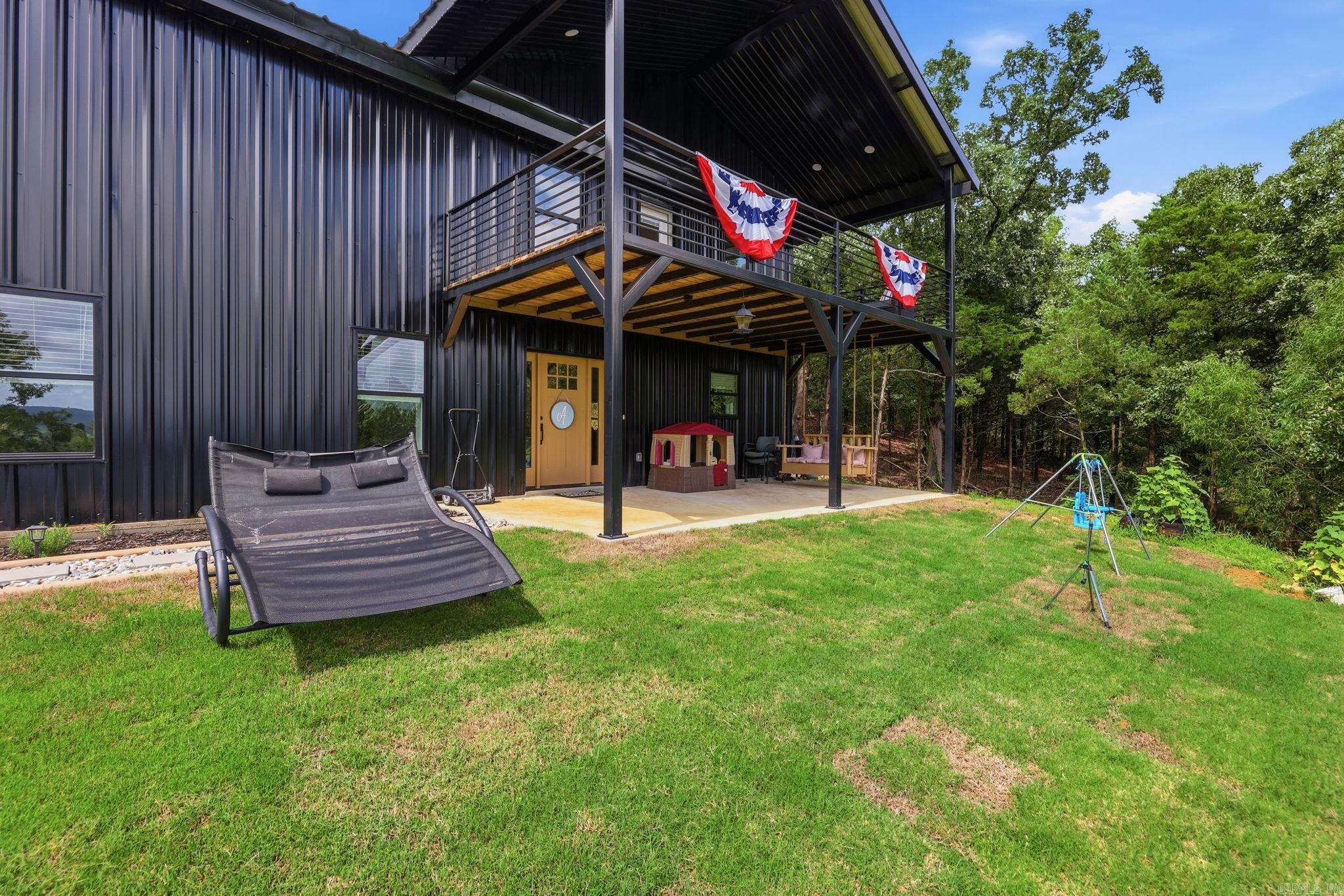 Metes & Bounds - Residential
