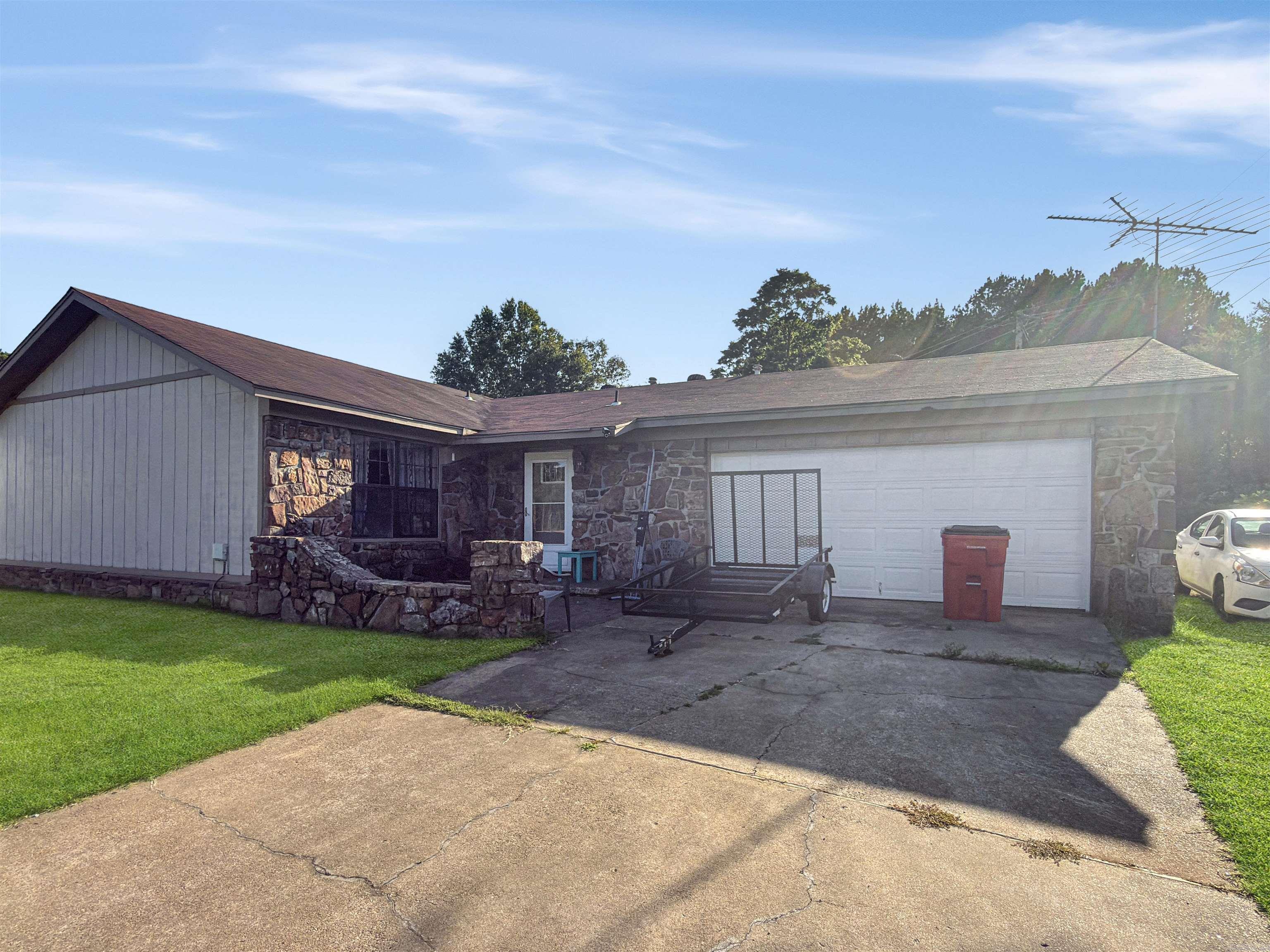 SOUTH ROCK 1 DARDANELLE - Residential