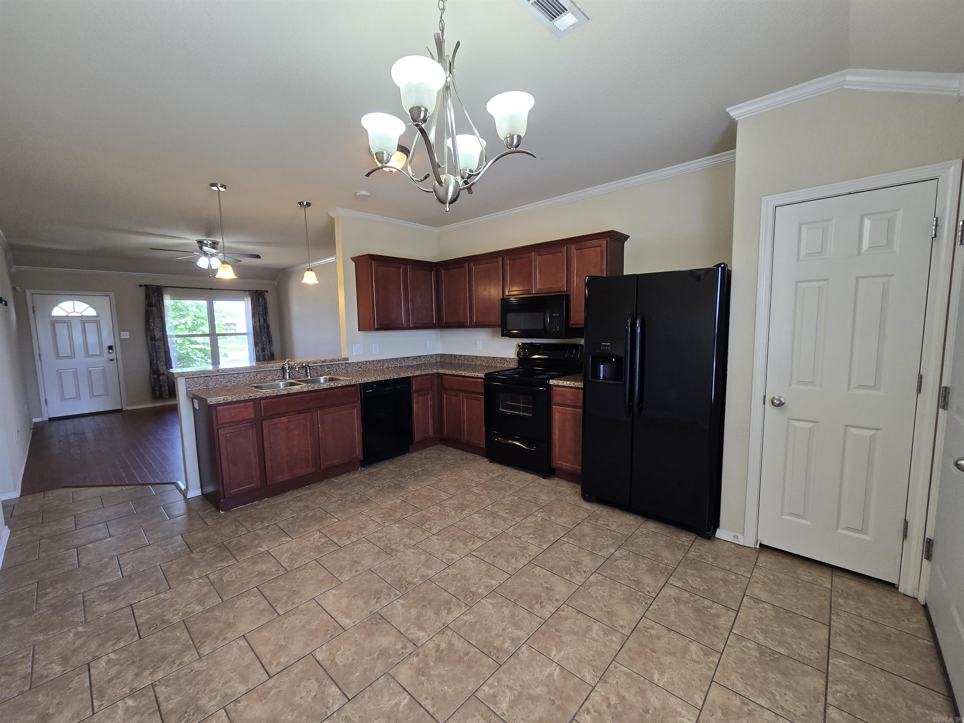 FAULKNER CROSSING - Residential